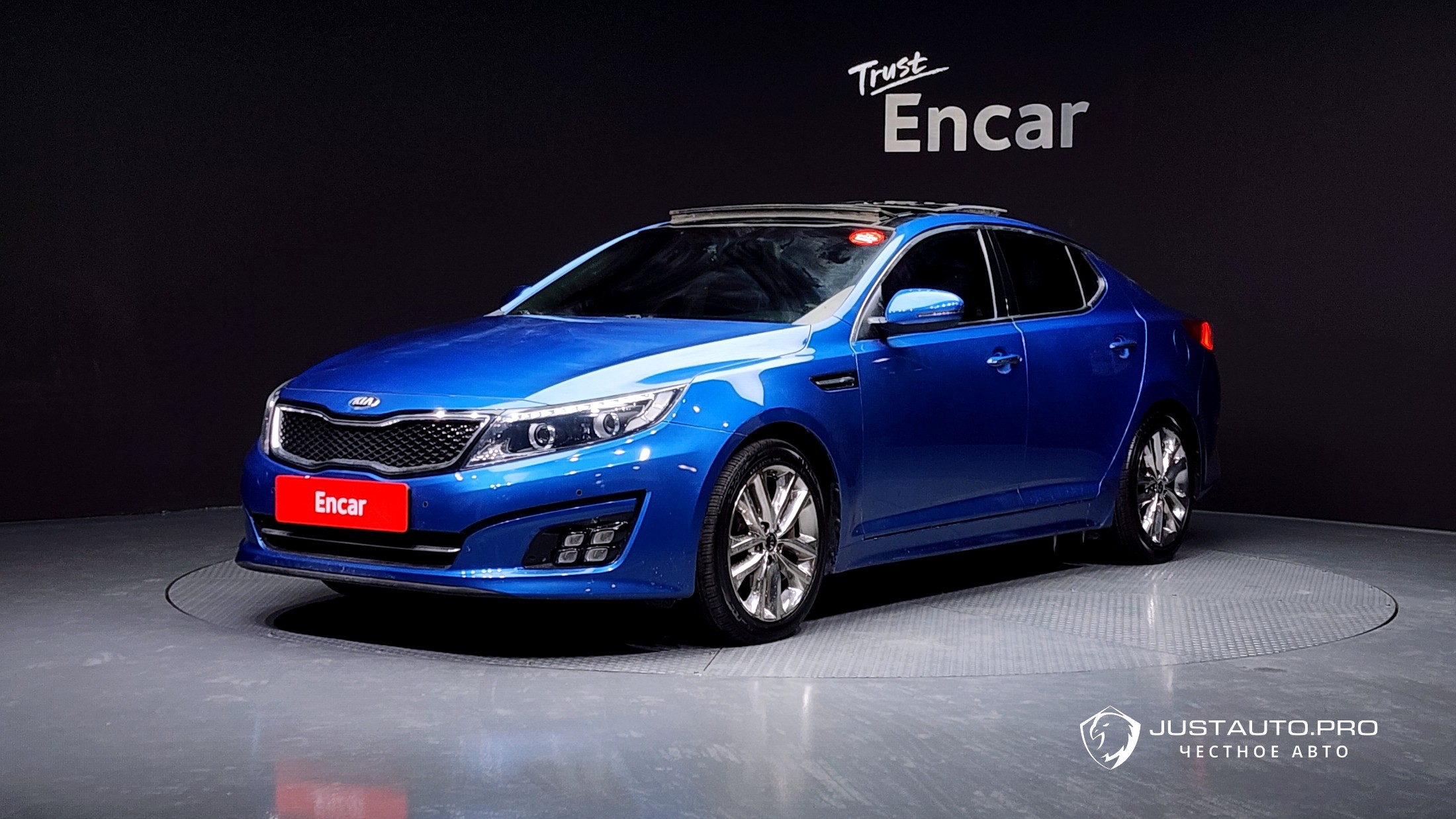 Автомобиль Kia K5