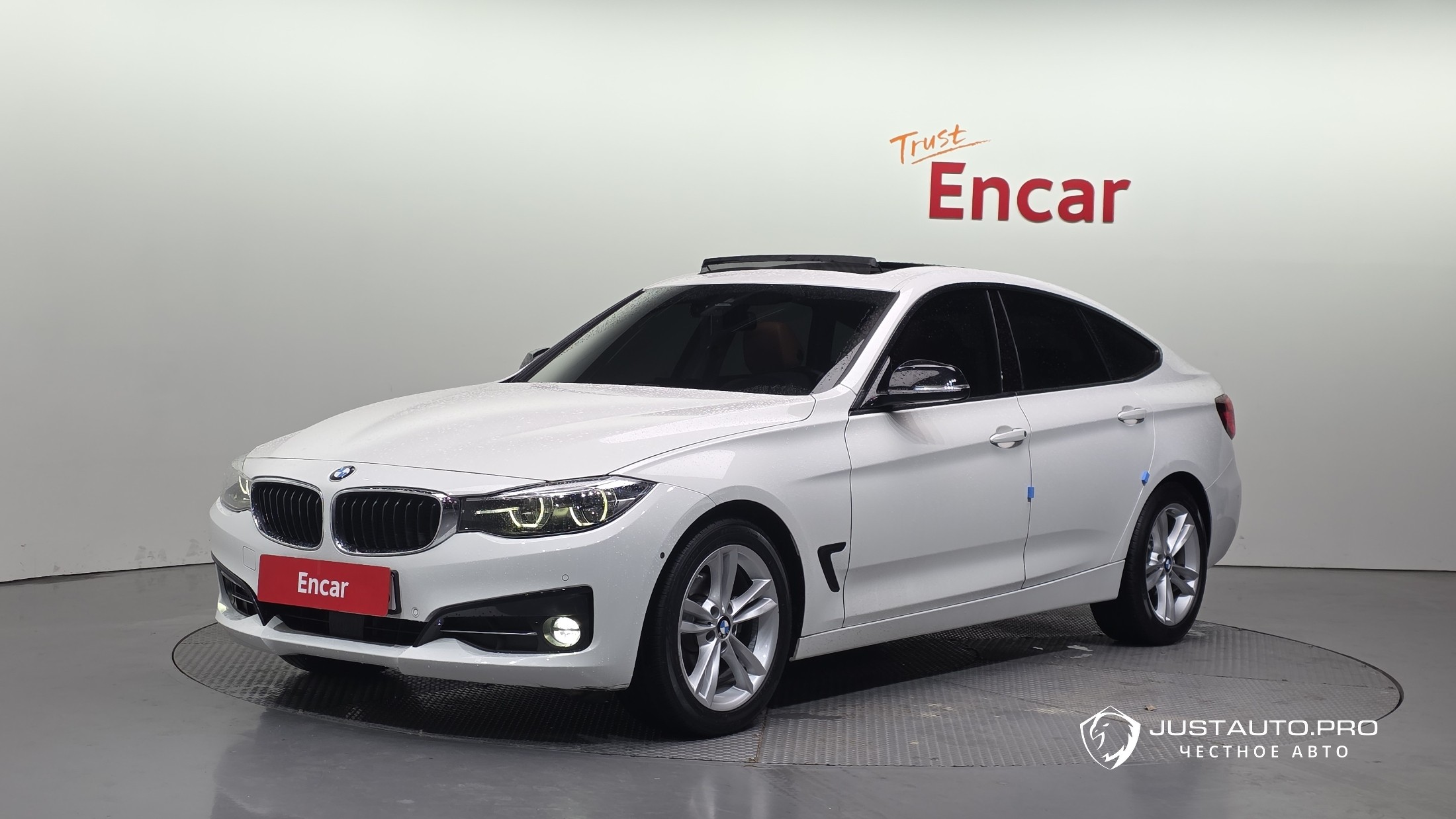 Автомобиль BMW Gran Turismo