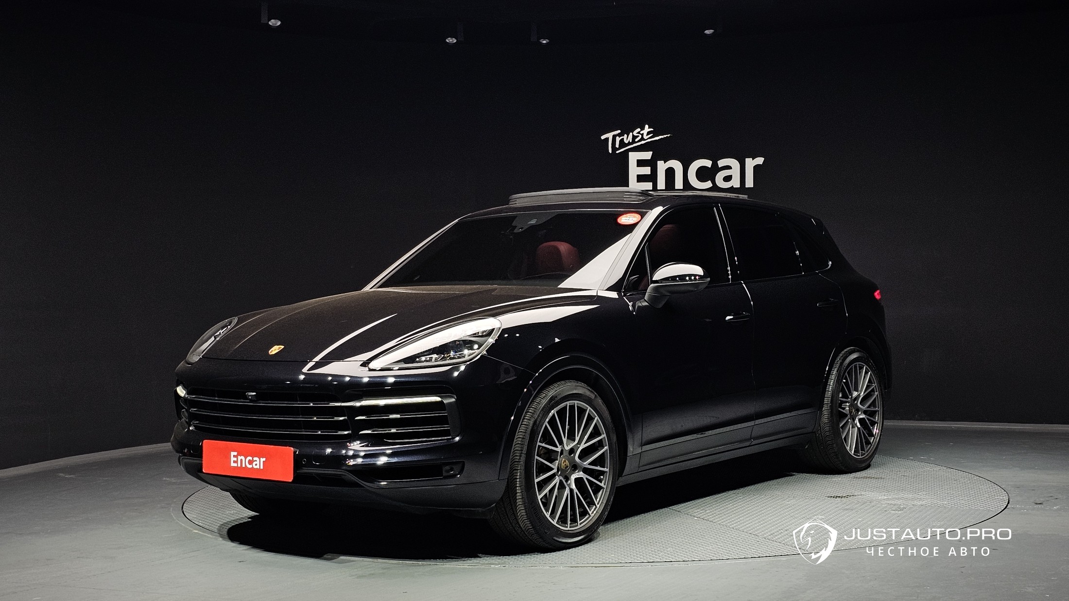 Автомобиль Porsche Cayenne