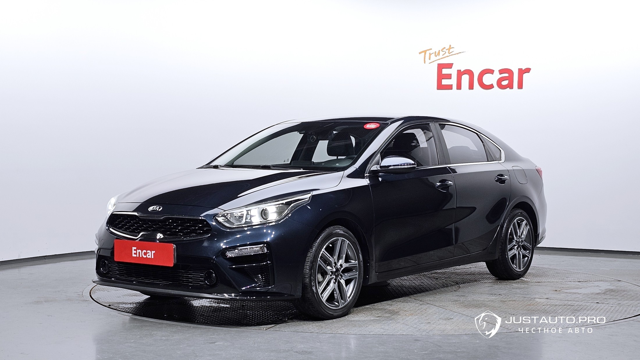 Автомобиль Kia K3