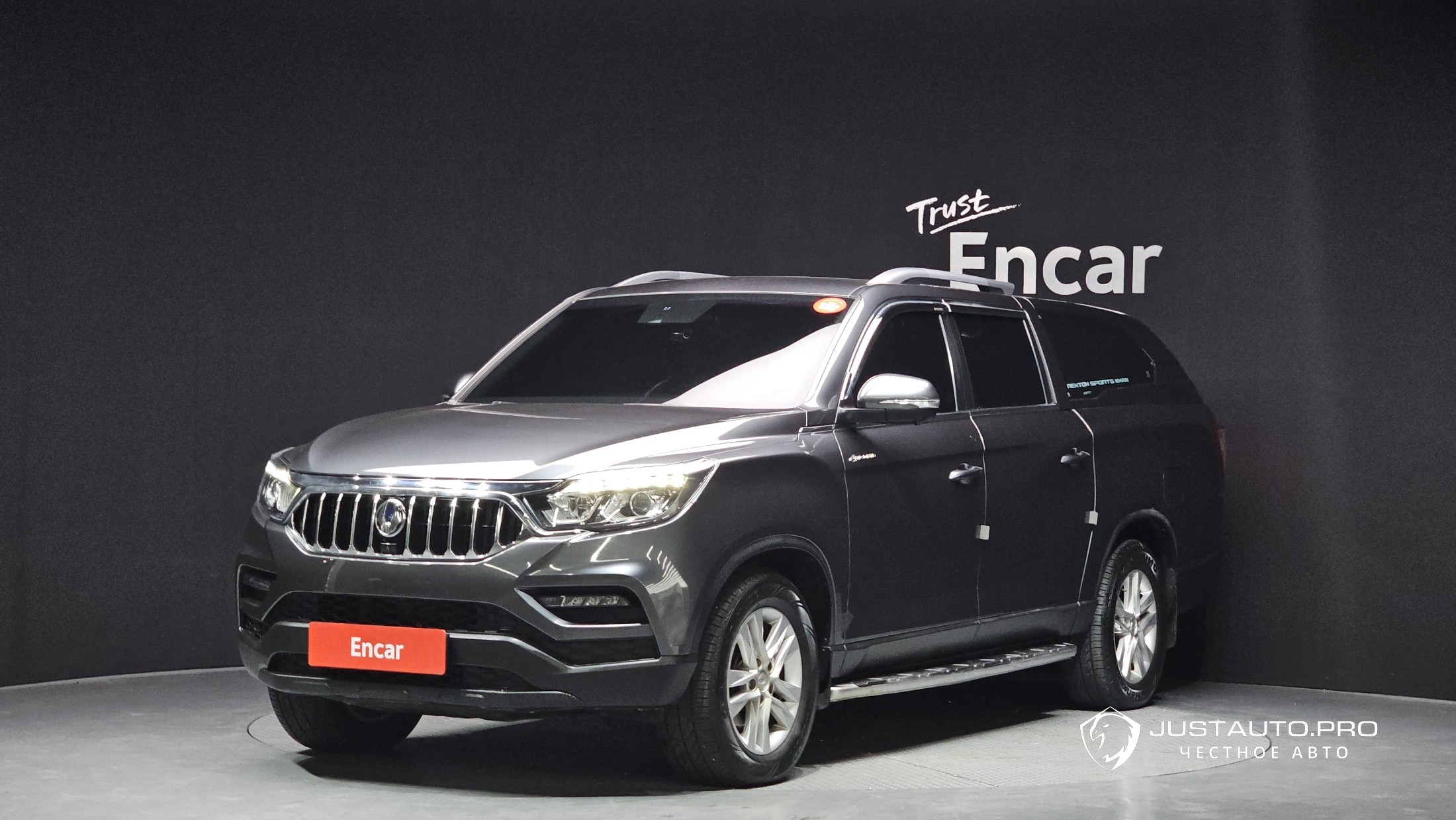 Автомобиль KG_Mobility_Ssangyong Rexton