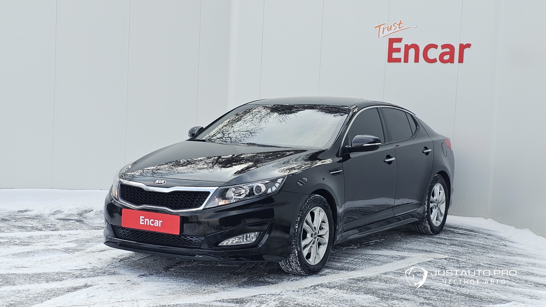 Автомобиль Kia K5