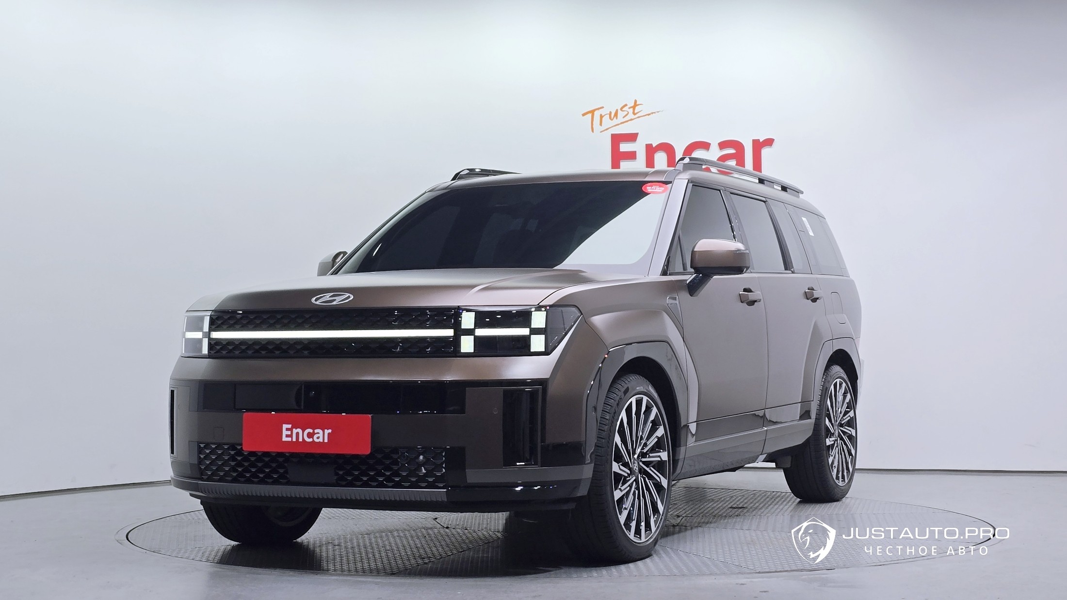 Автомобиль Hyundai Santafe