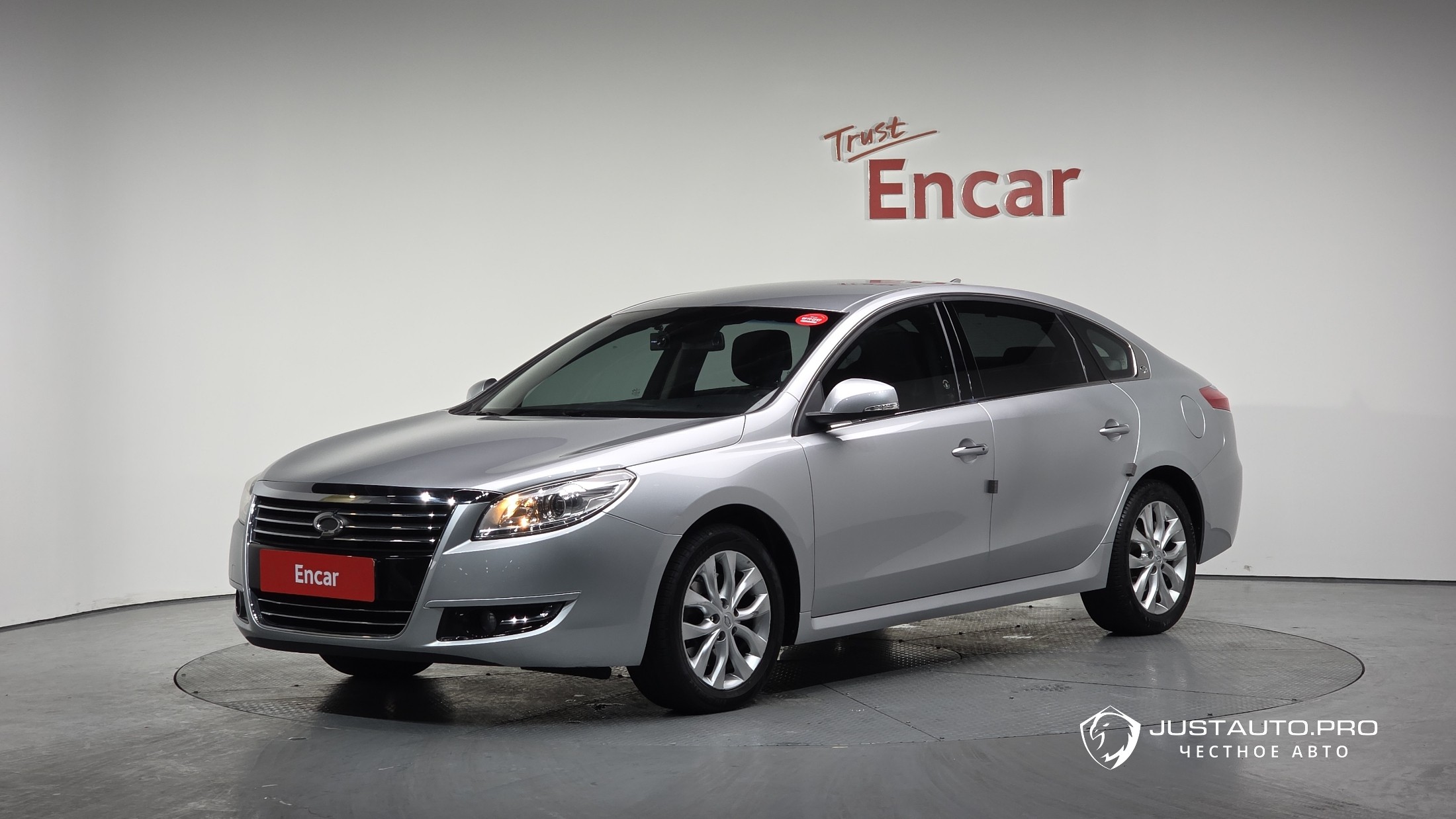 Автомобиль Renault-KoreaSamsung SM7