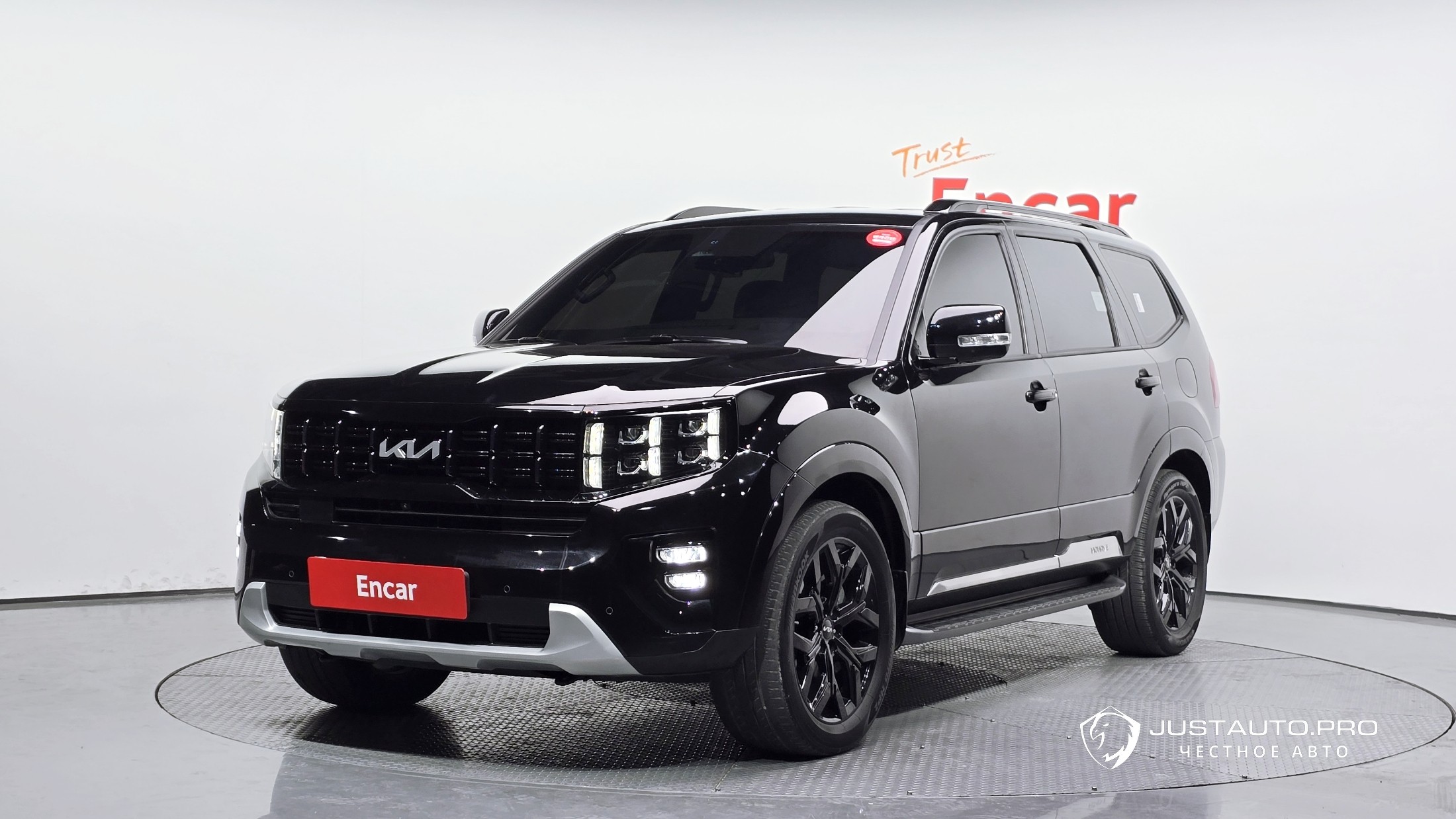 Автомобиль Kia Mohave