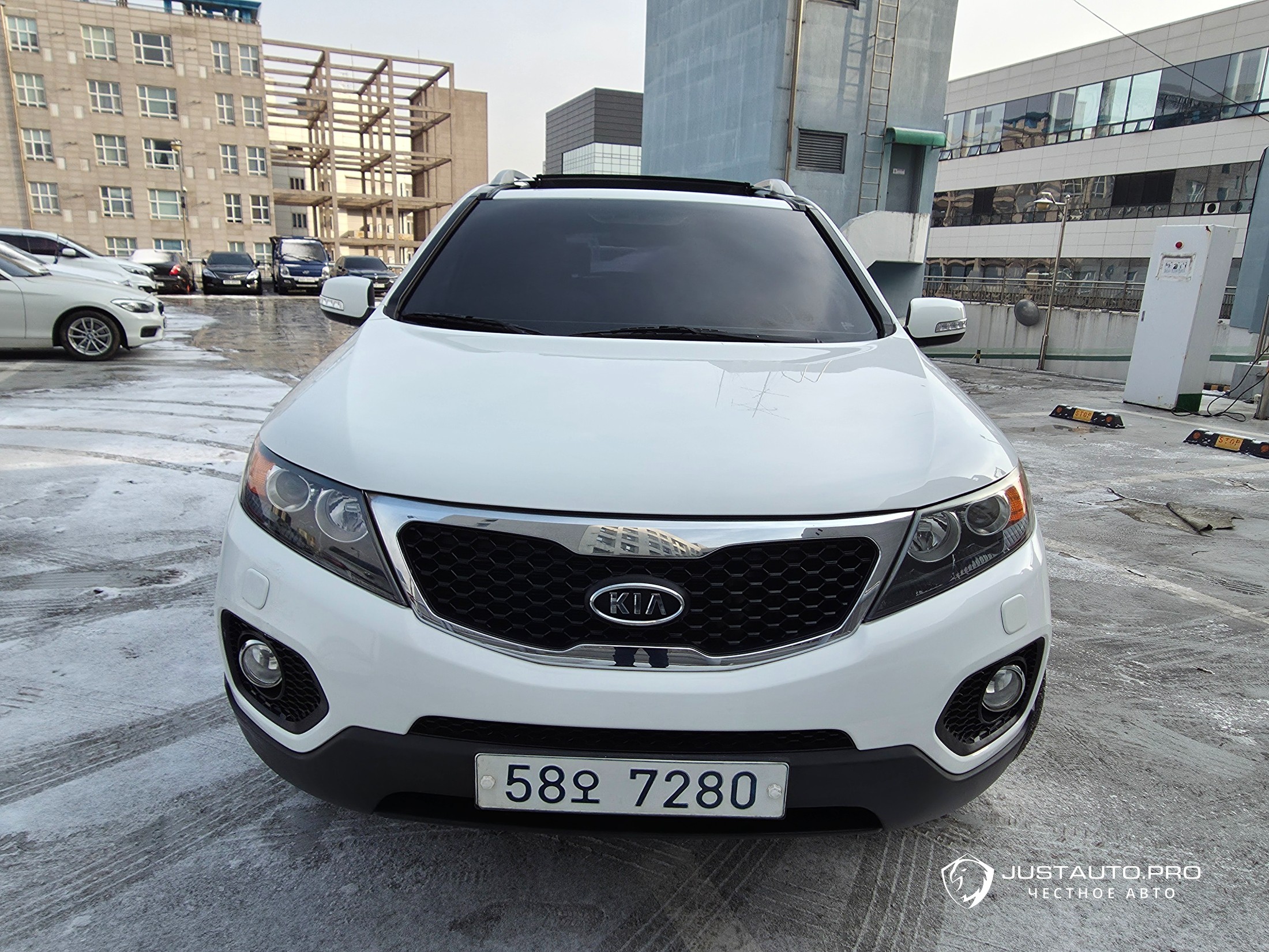 Автомобиль Kia Sorento
