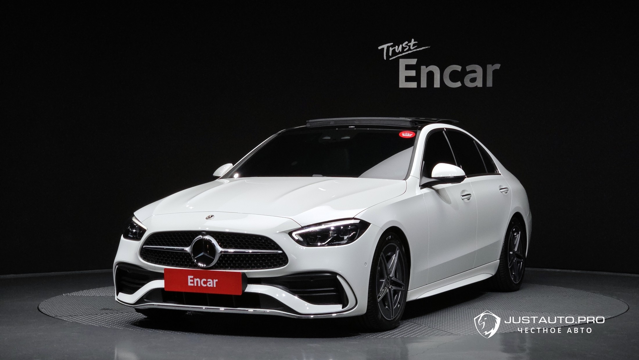 Автомобиль Mercedes-Benz C-Class