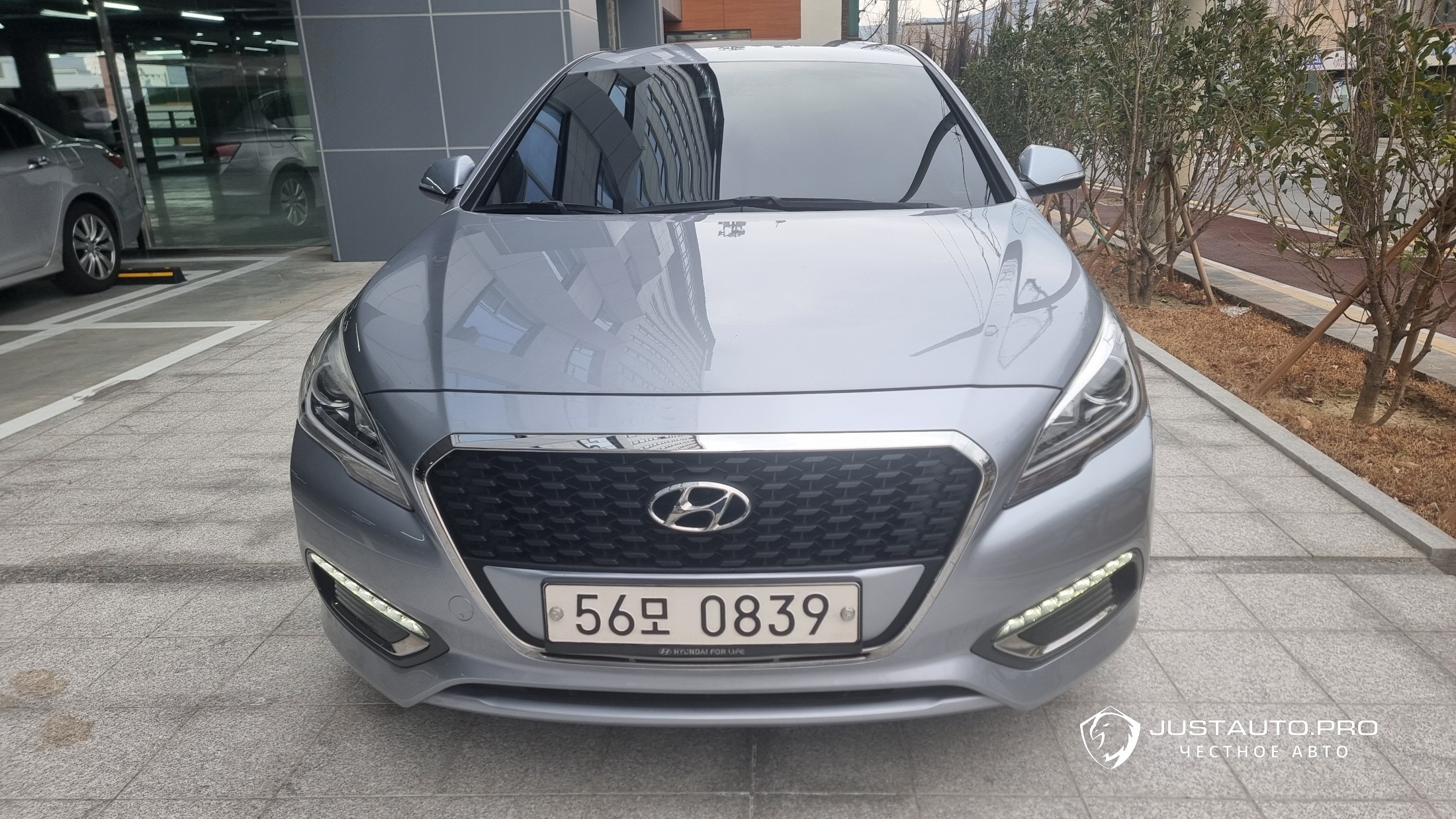 Автомобиль Hyundai Sonata