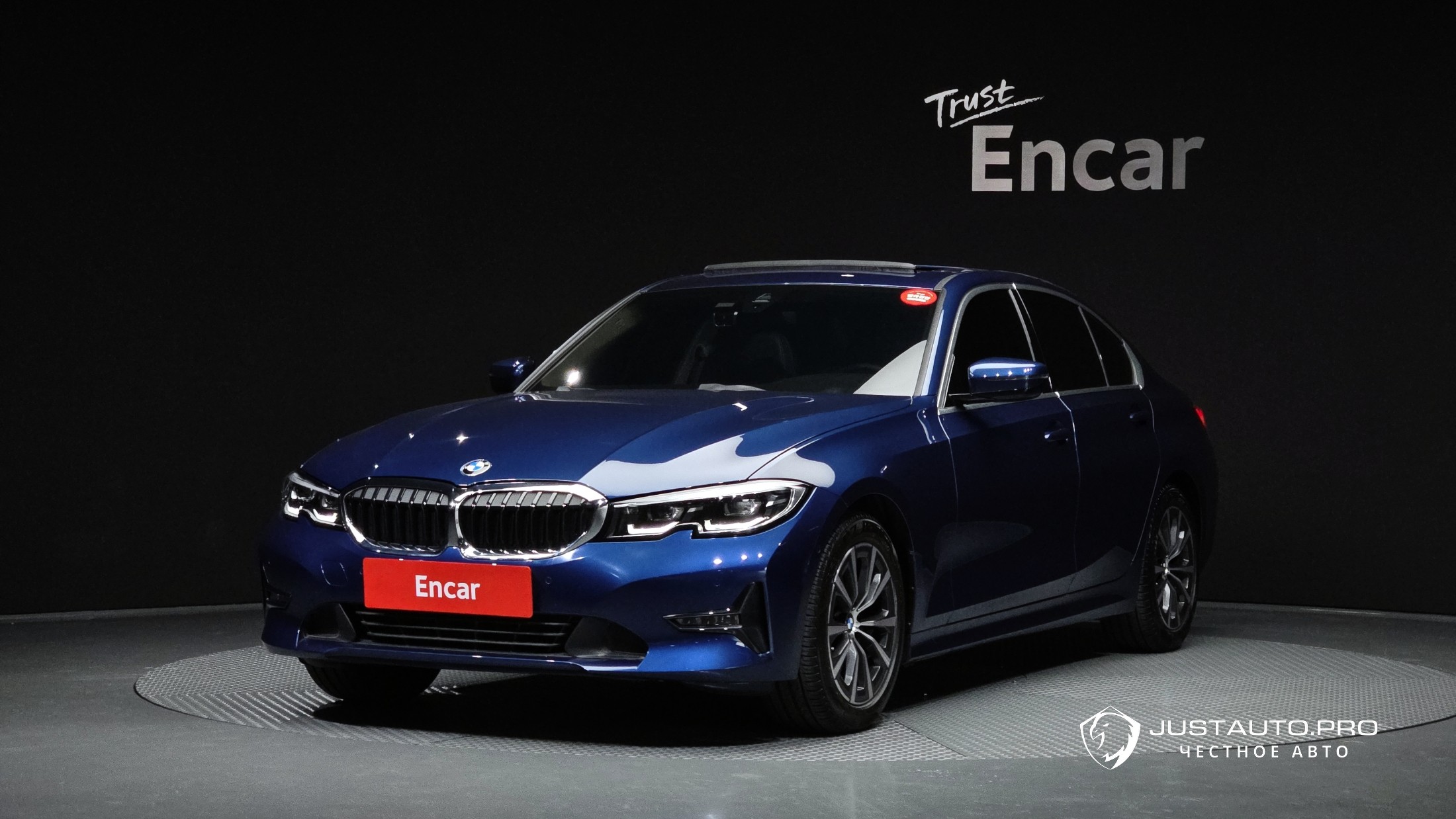 Автомобиль BMW 3-Series