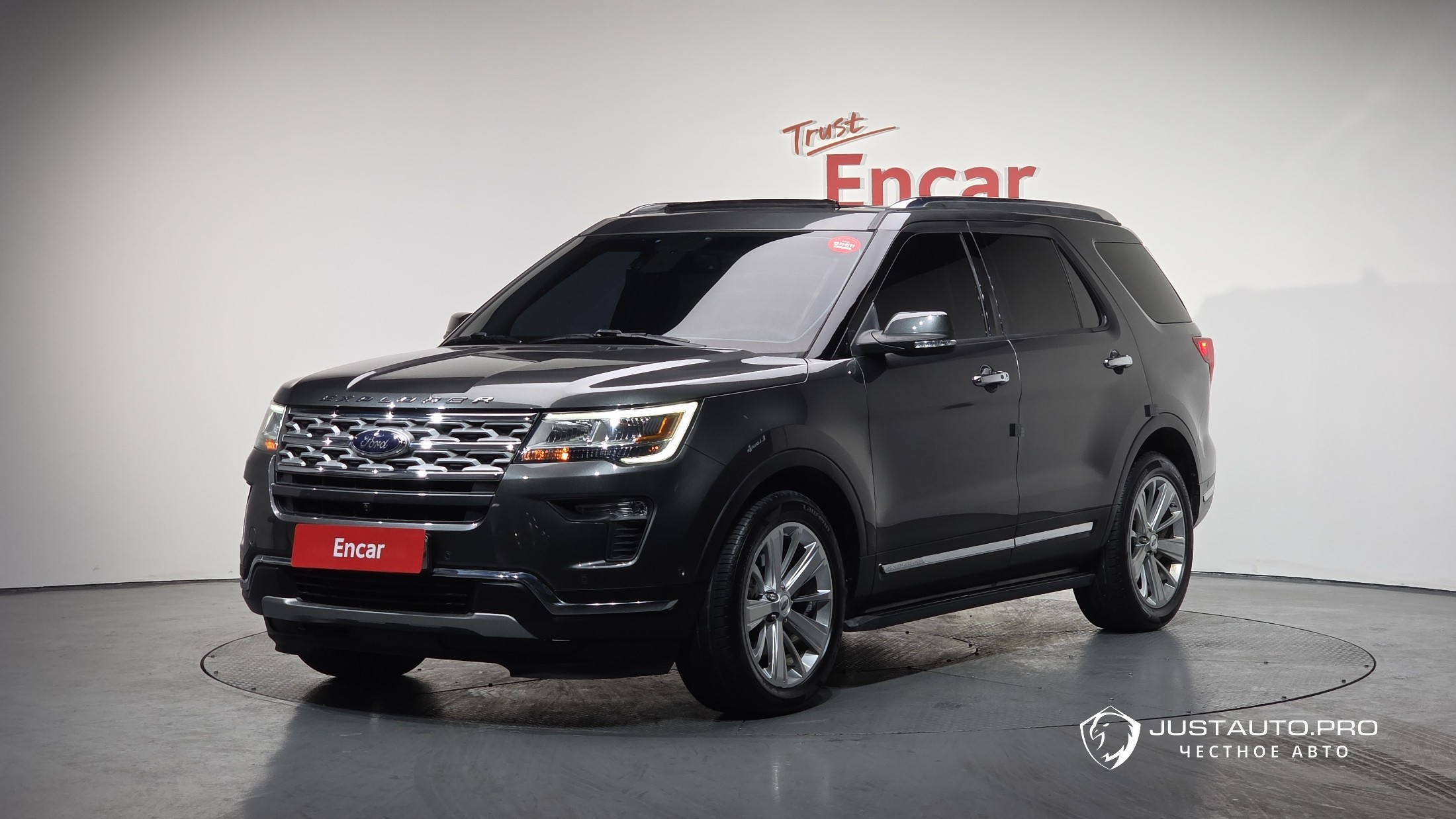 Автомобиль Ford Explorer