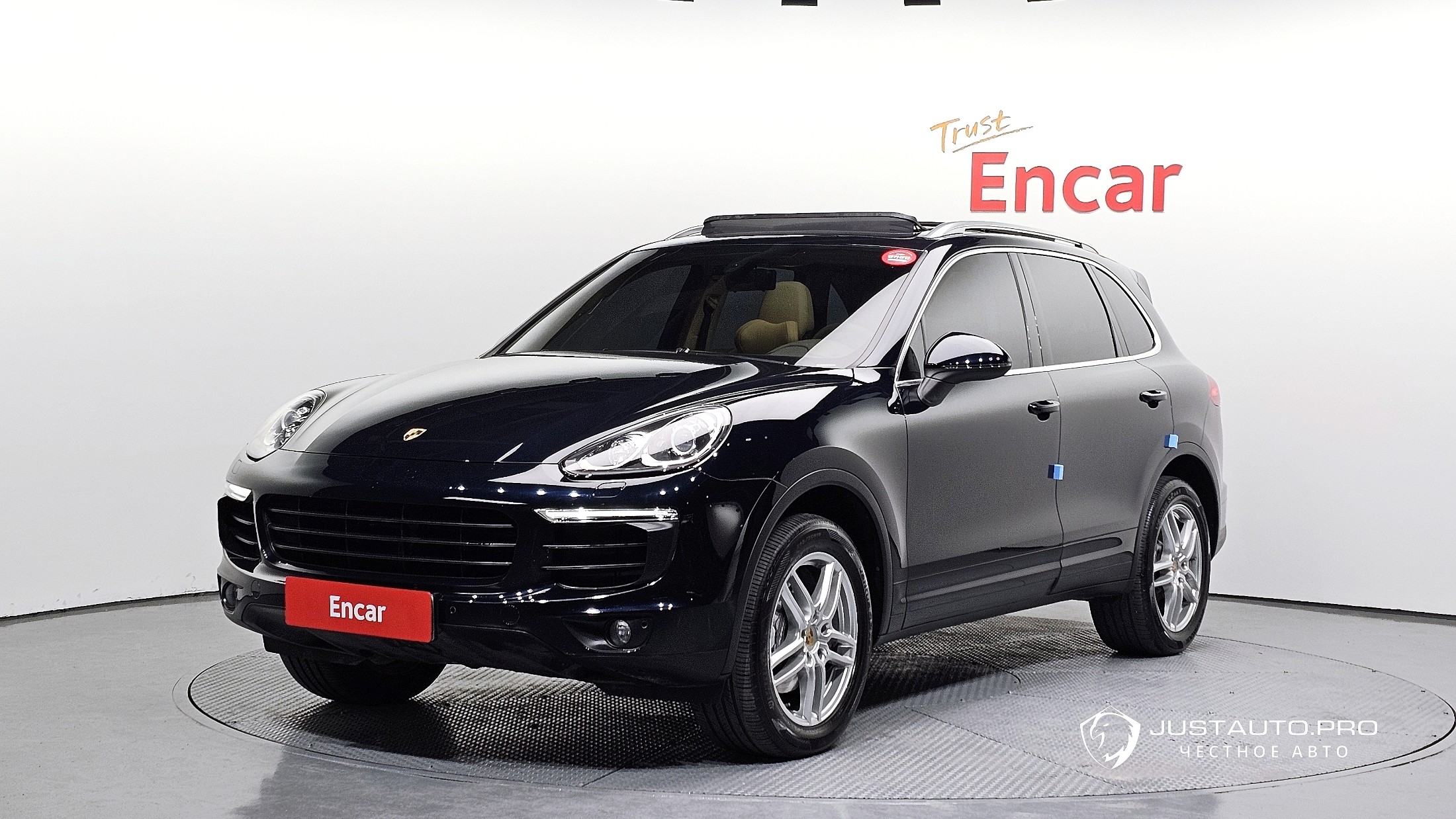 Автомобиль Porsche Cayenne