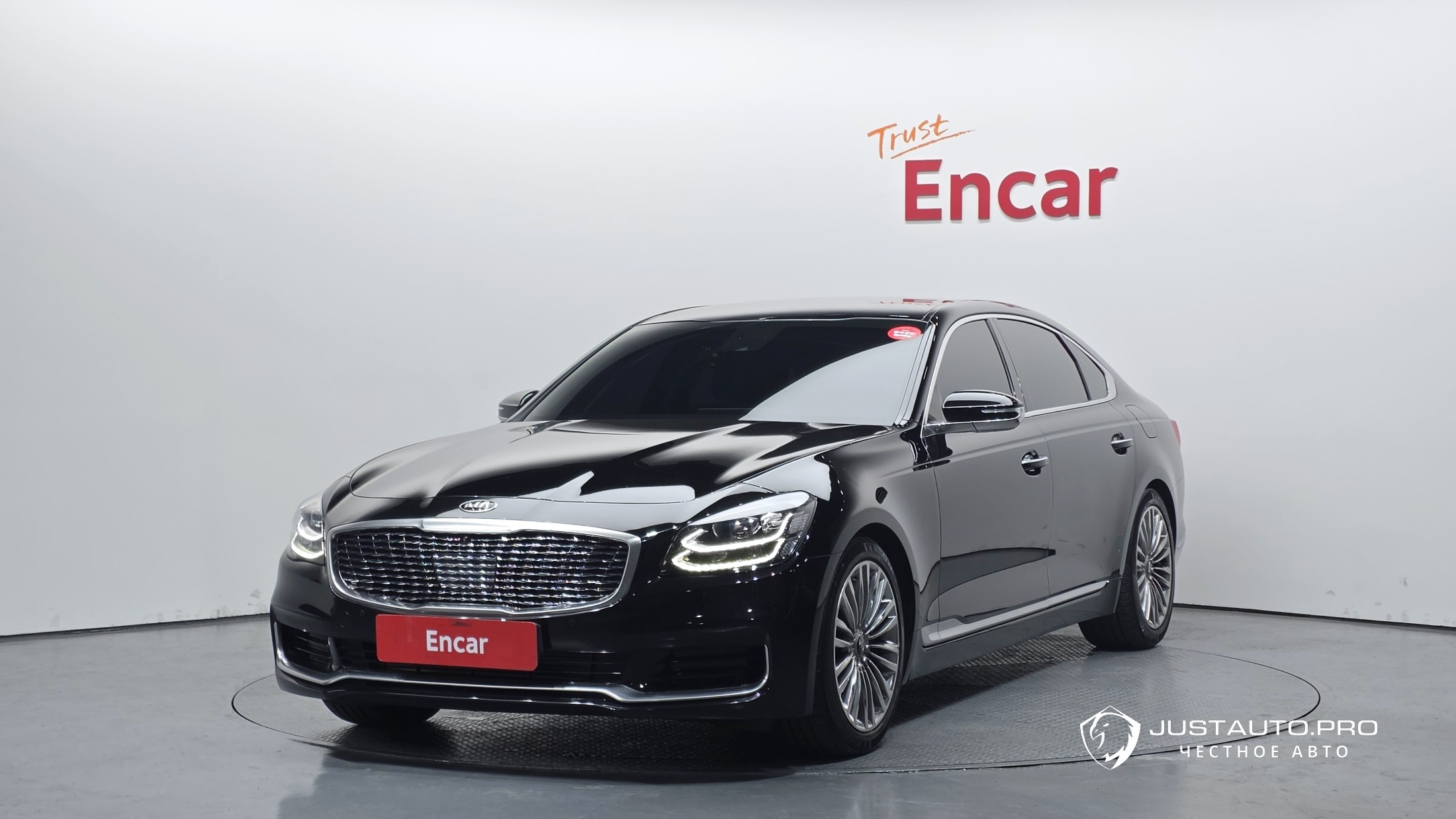 Автомобиль Kia K9