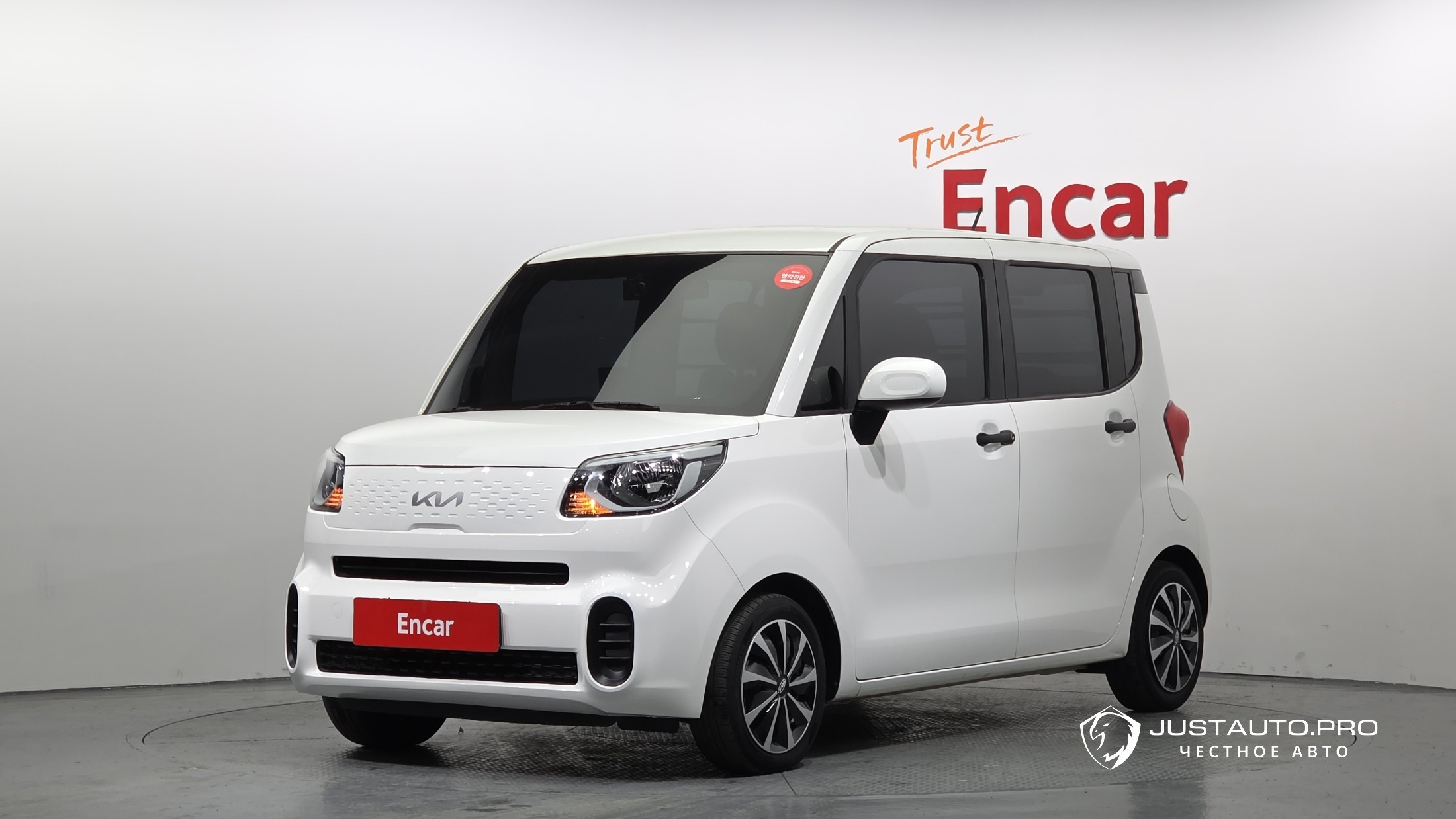 Автомобиль Kia RAY