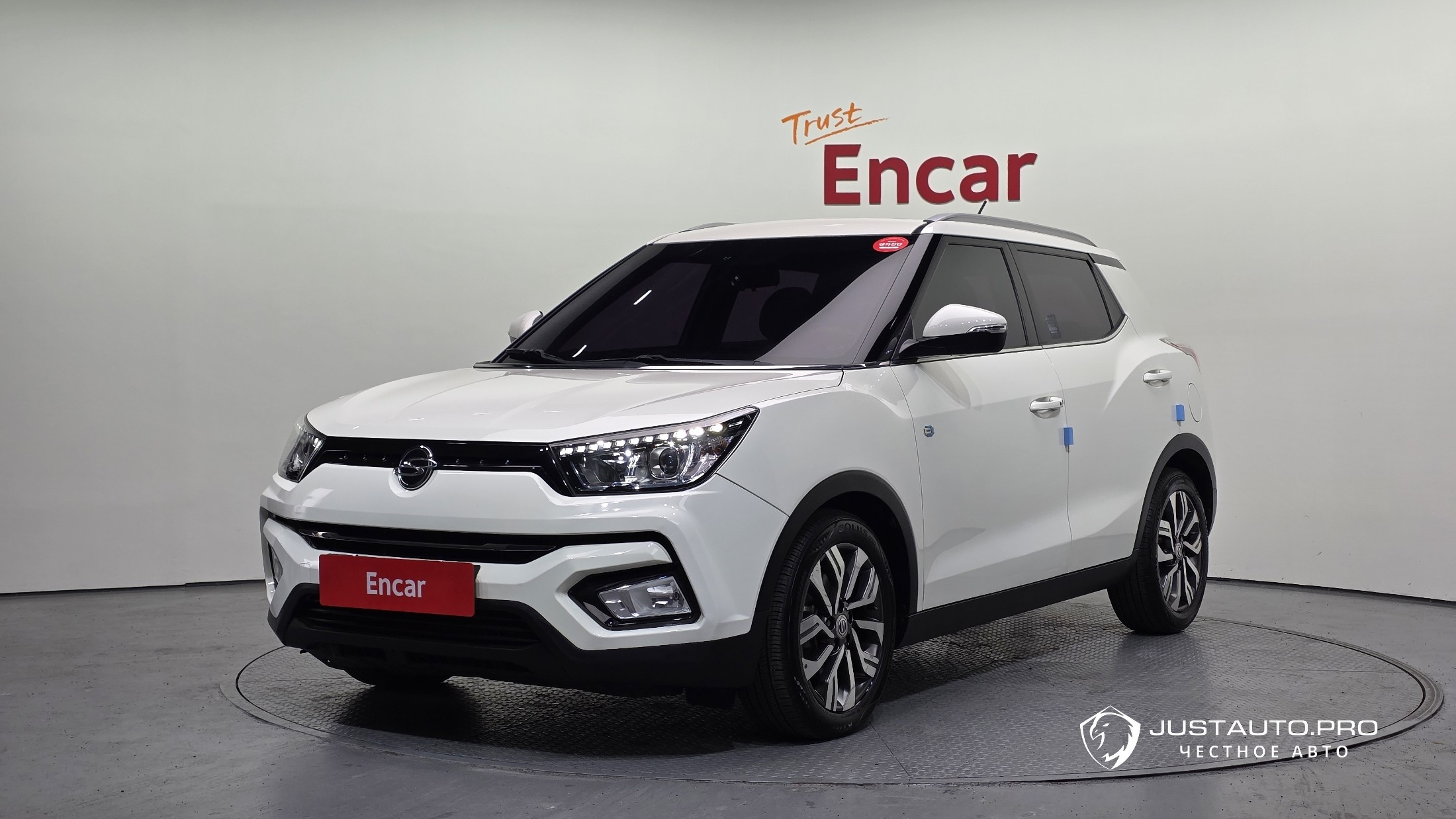 Автомобиль KG_Mobility_Ssangyong TIBOLI