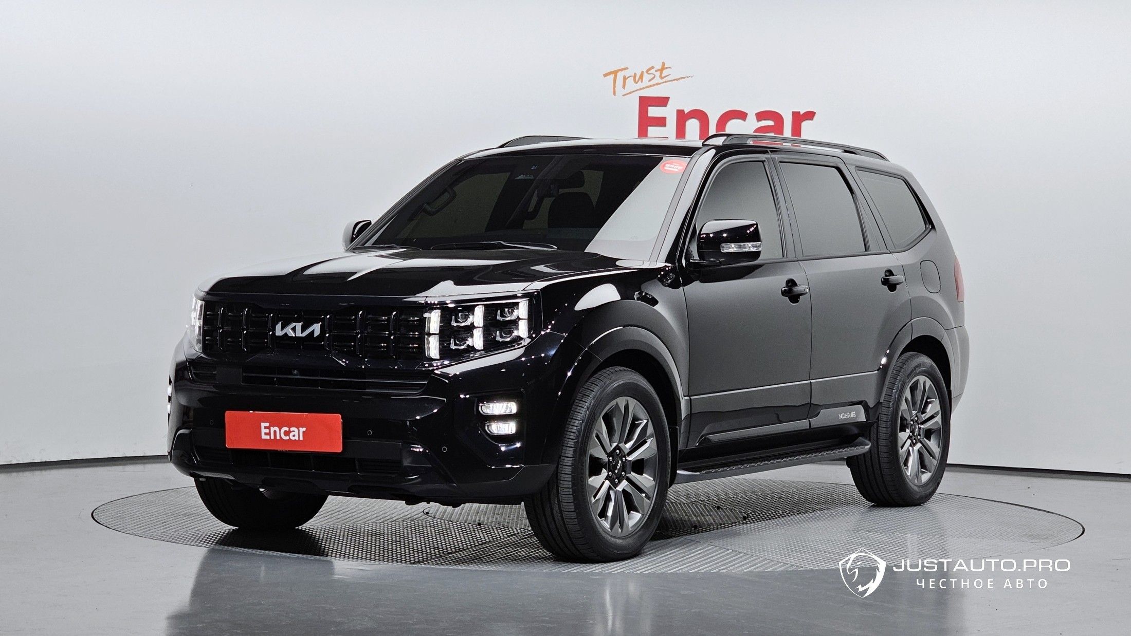 Автомобиль Kia Mohave