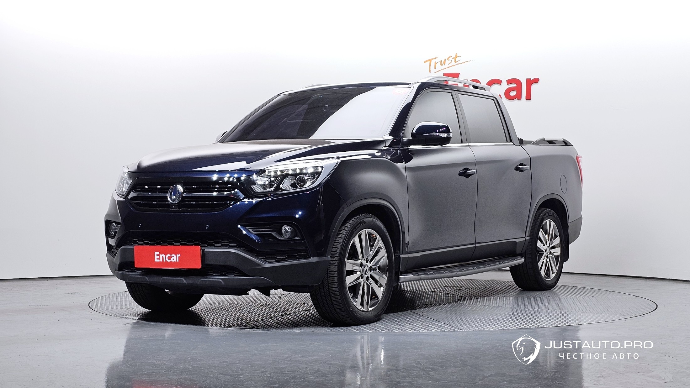 Автомобиль KG_Mobility_Ssangyong Rexton