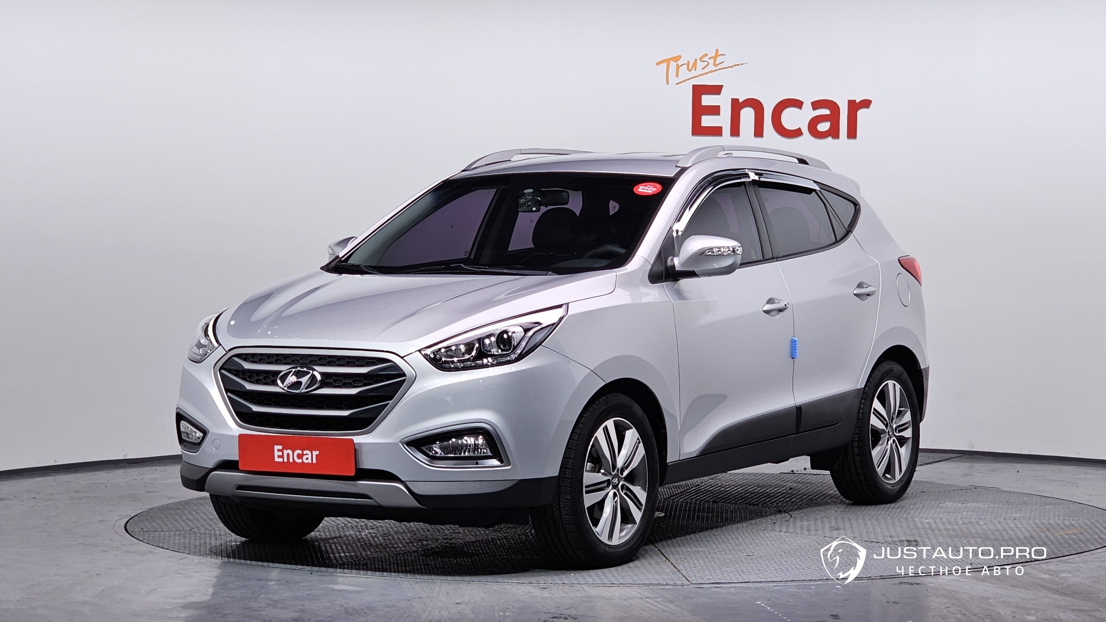 Автомобиль Hyundai Tucson