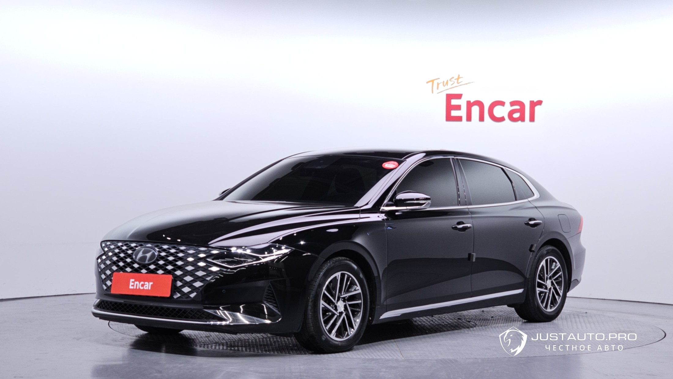 Автомобиль Hyundai Grandeur