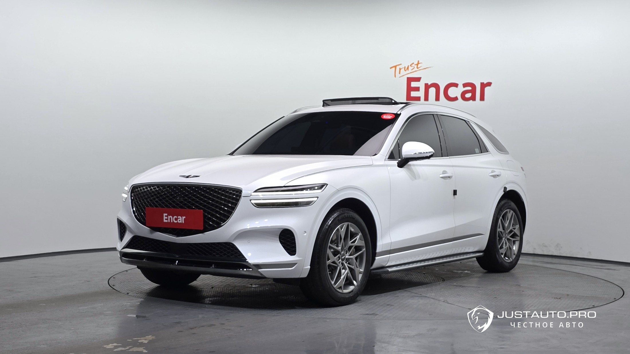 Автомобиль Genesis GV70