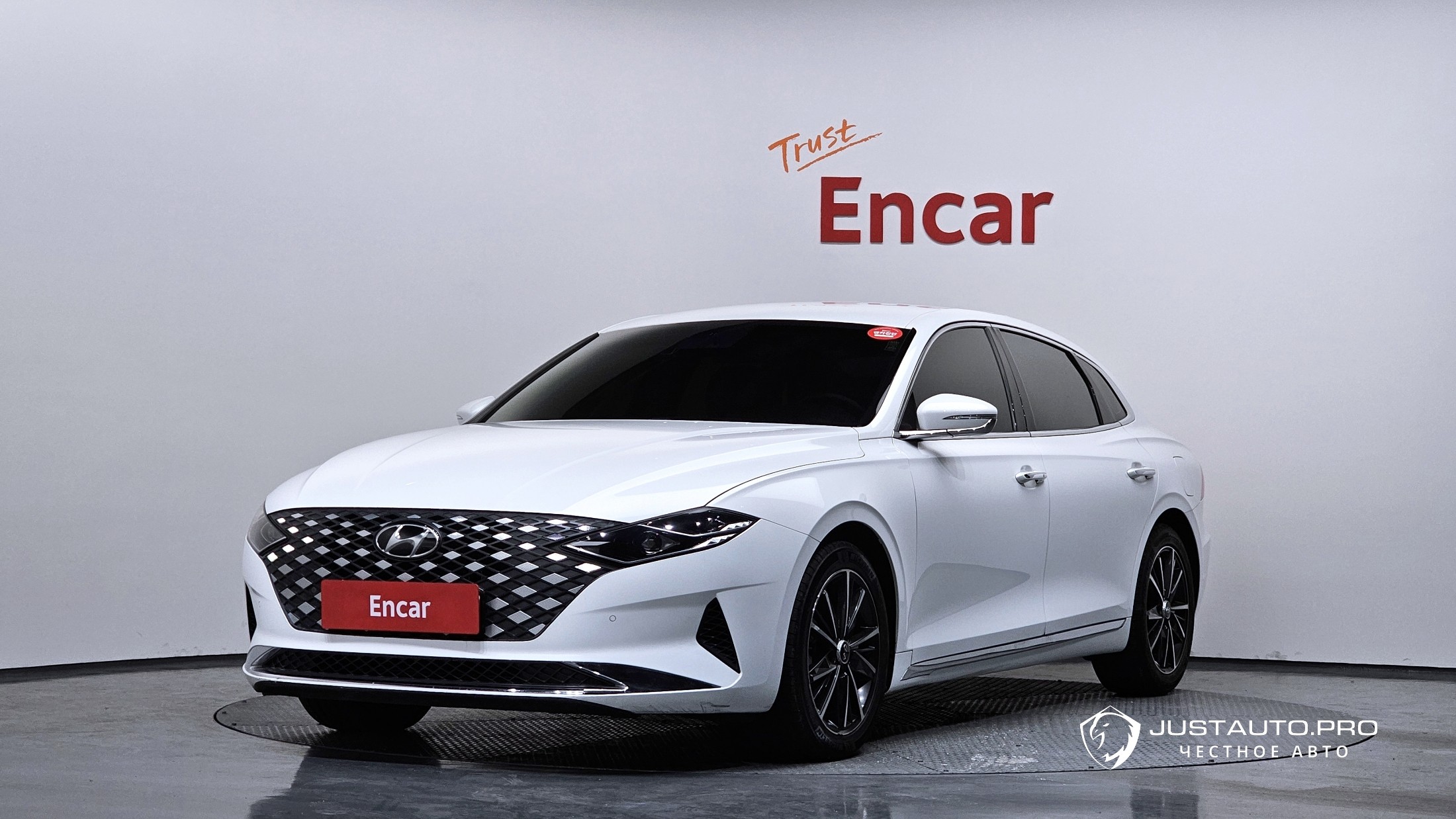 Автомобиль Hyundai Grandeur