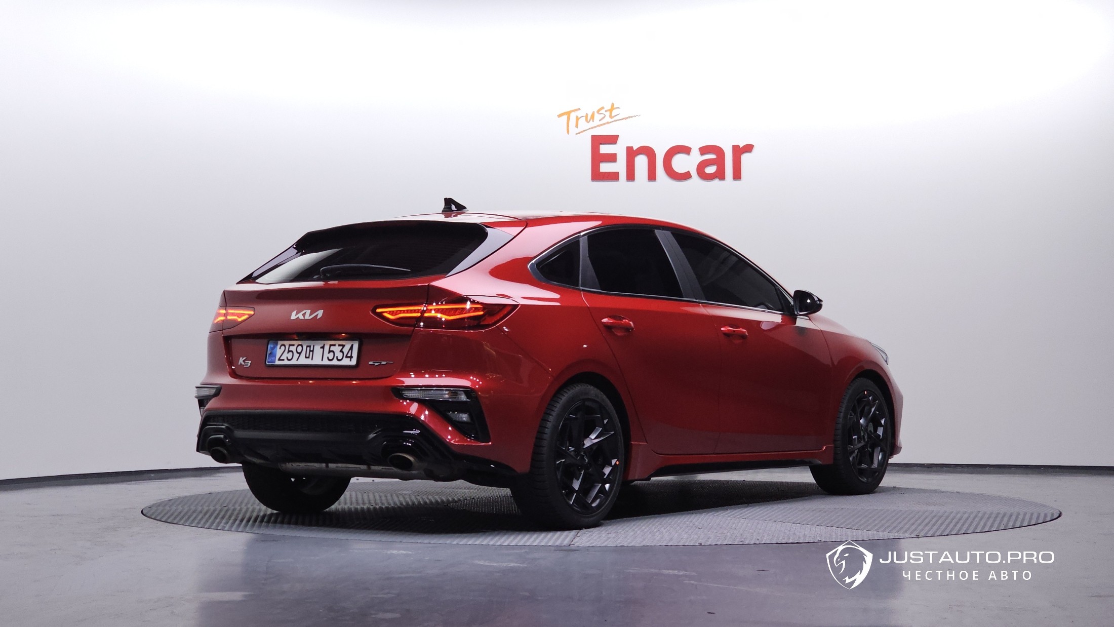 Автомобиль Kia K3