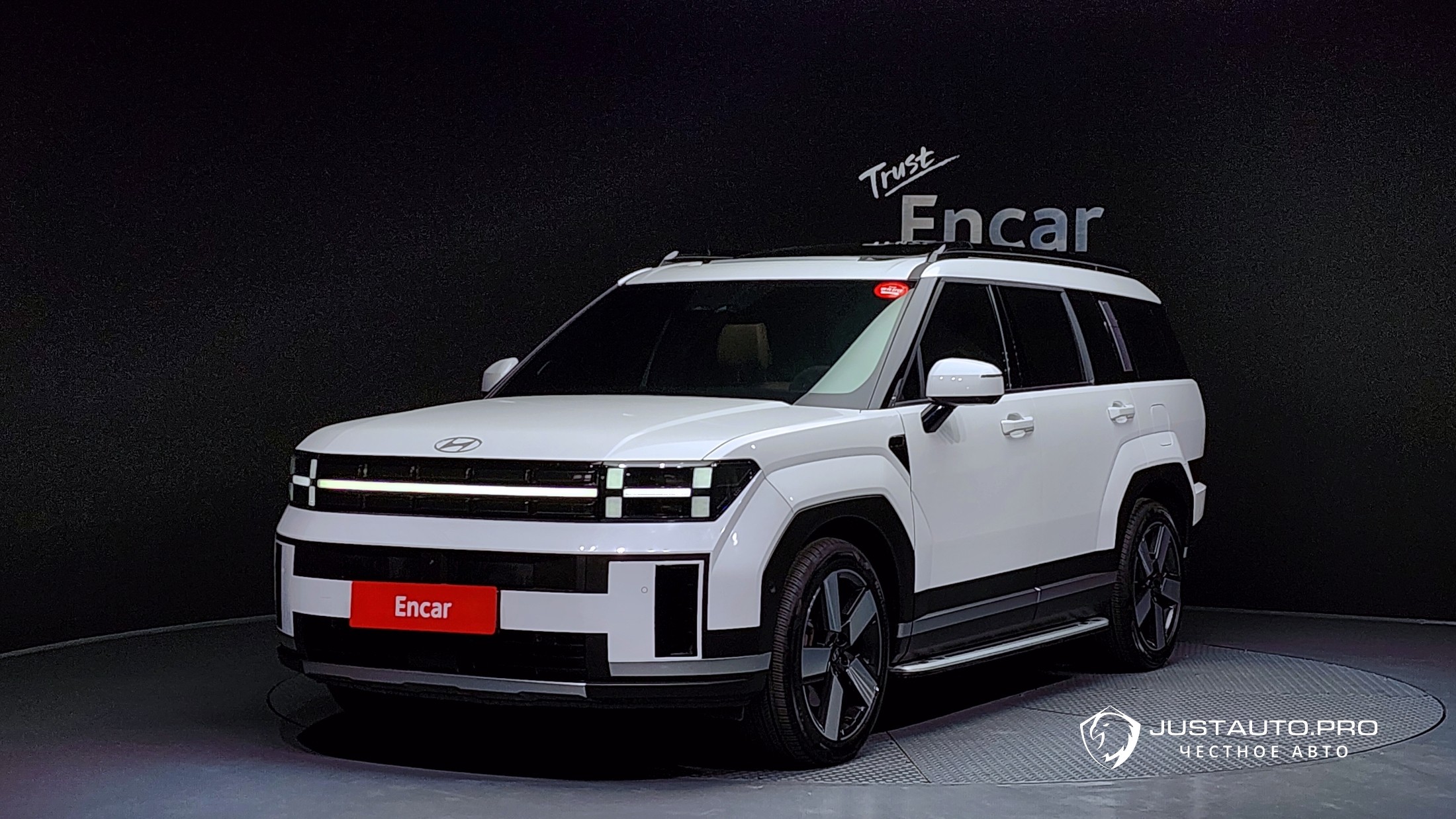 Автомобиль Hyundai Santafe