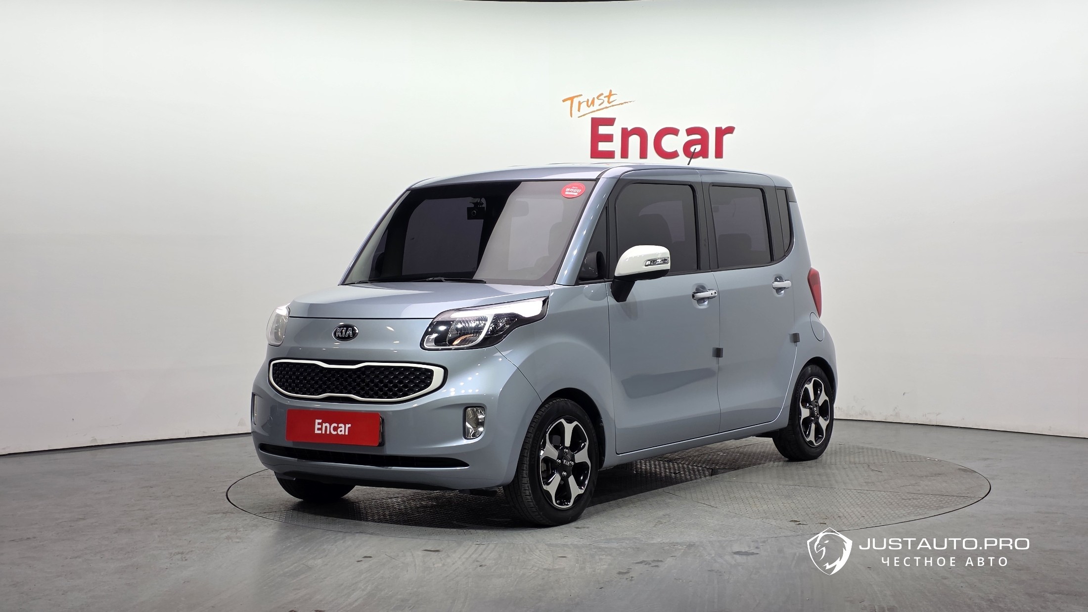Автомобиль Kia RAY