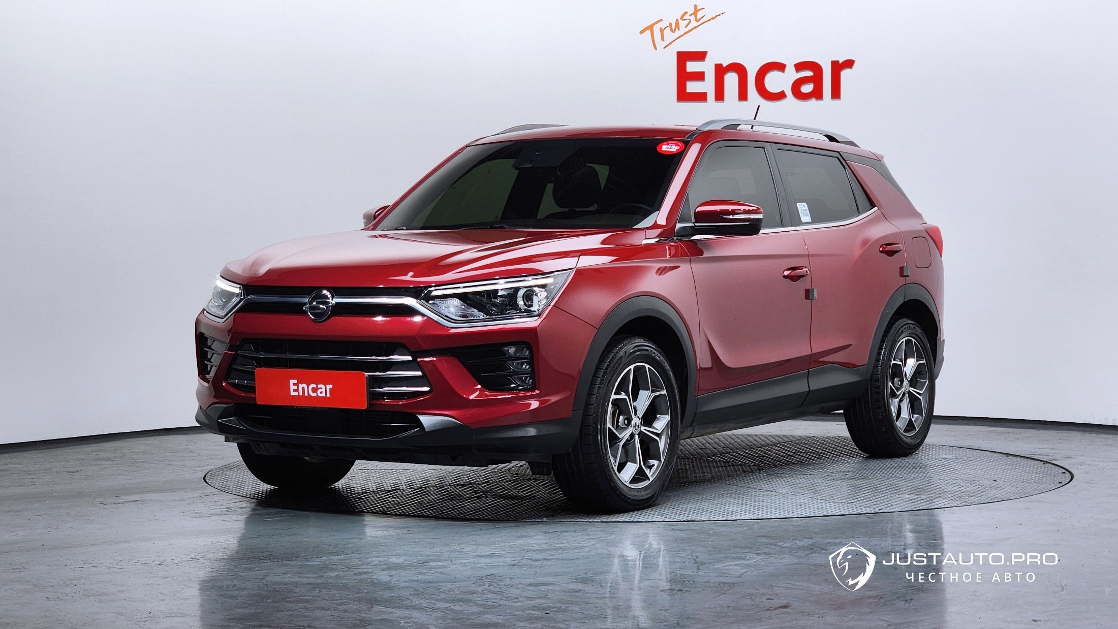 Автомобиль KG_Mobility_Ssangyong KORANDO