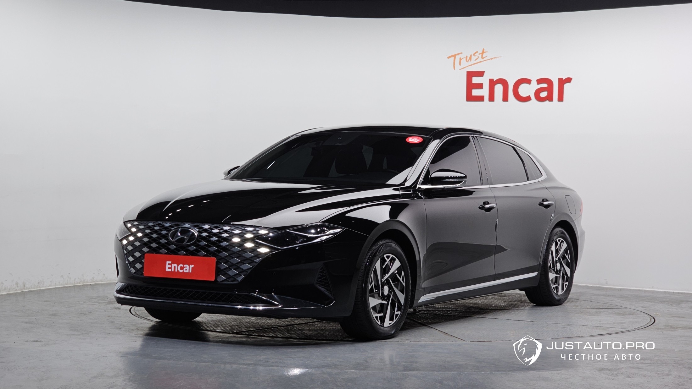 Автомобиль Hyundai Grandeur