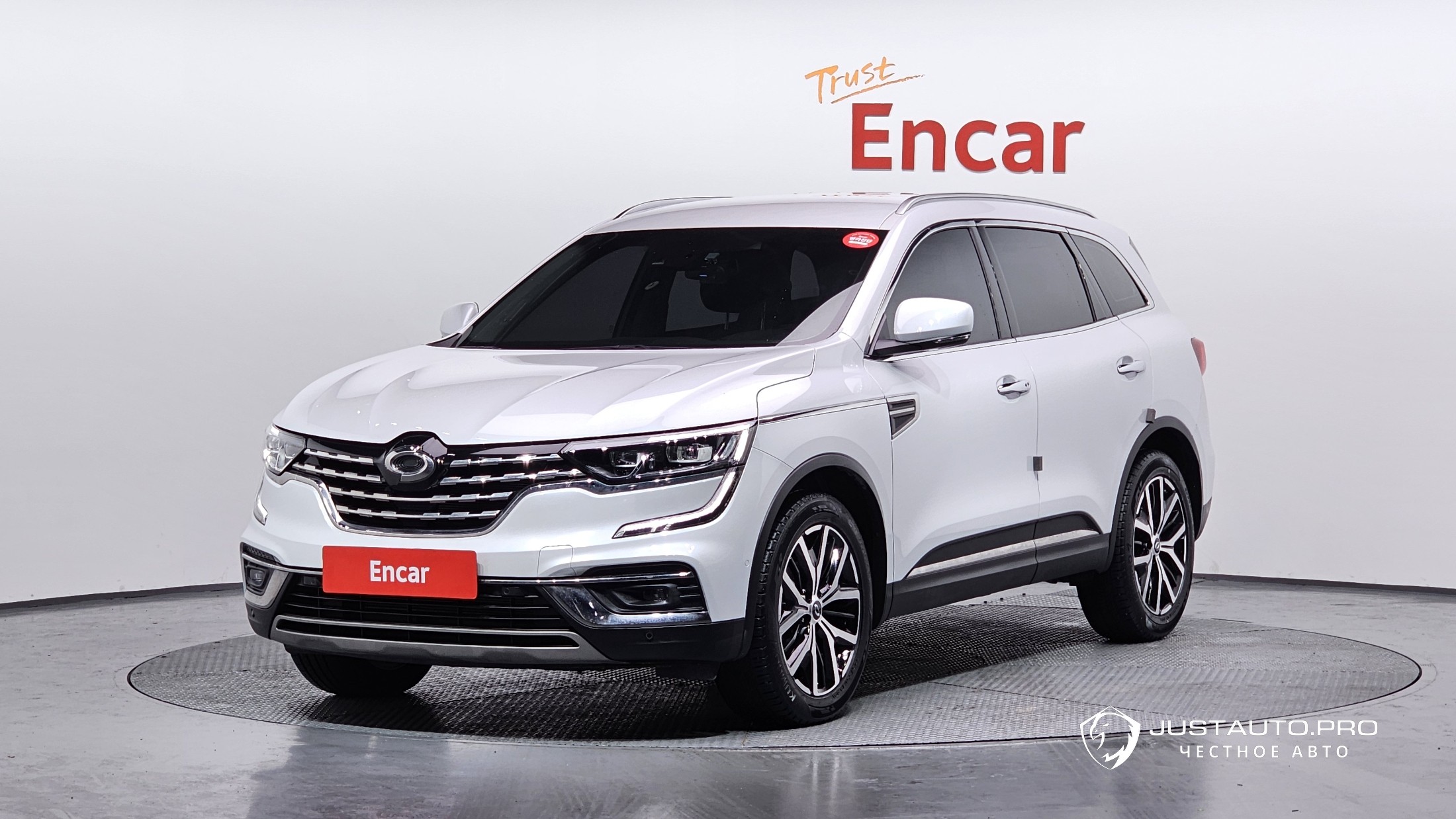 Автомобиль Renault-KoreaSamsung QM6