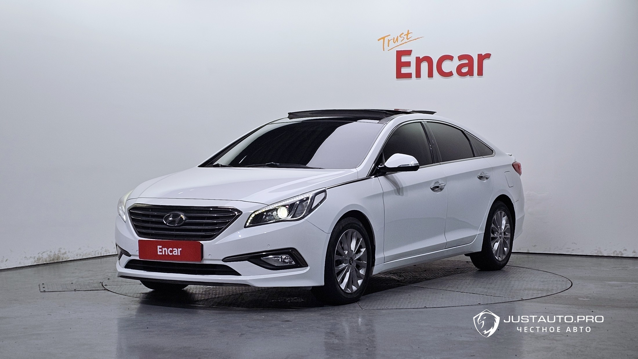 Автомобиль Hyundai Sonata