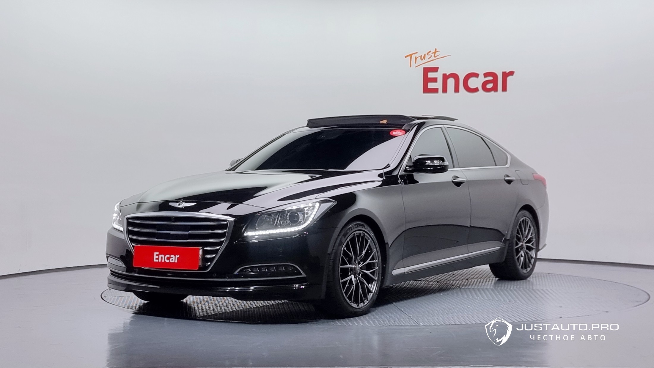 Автомобиль Hyundai Genesis