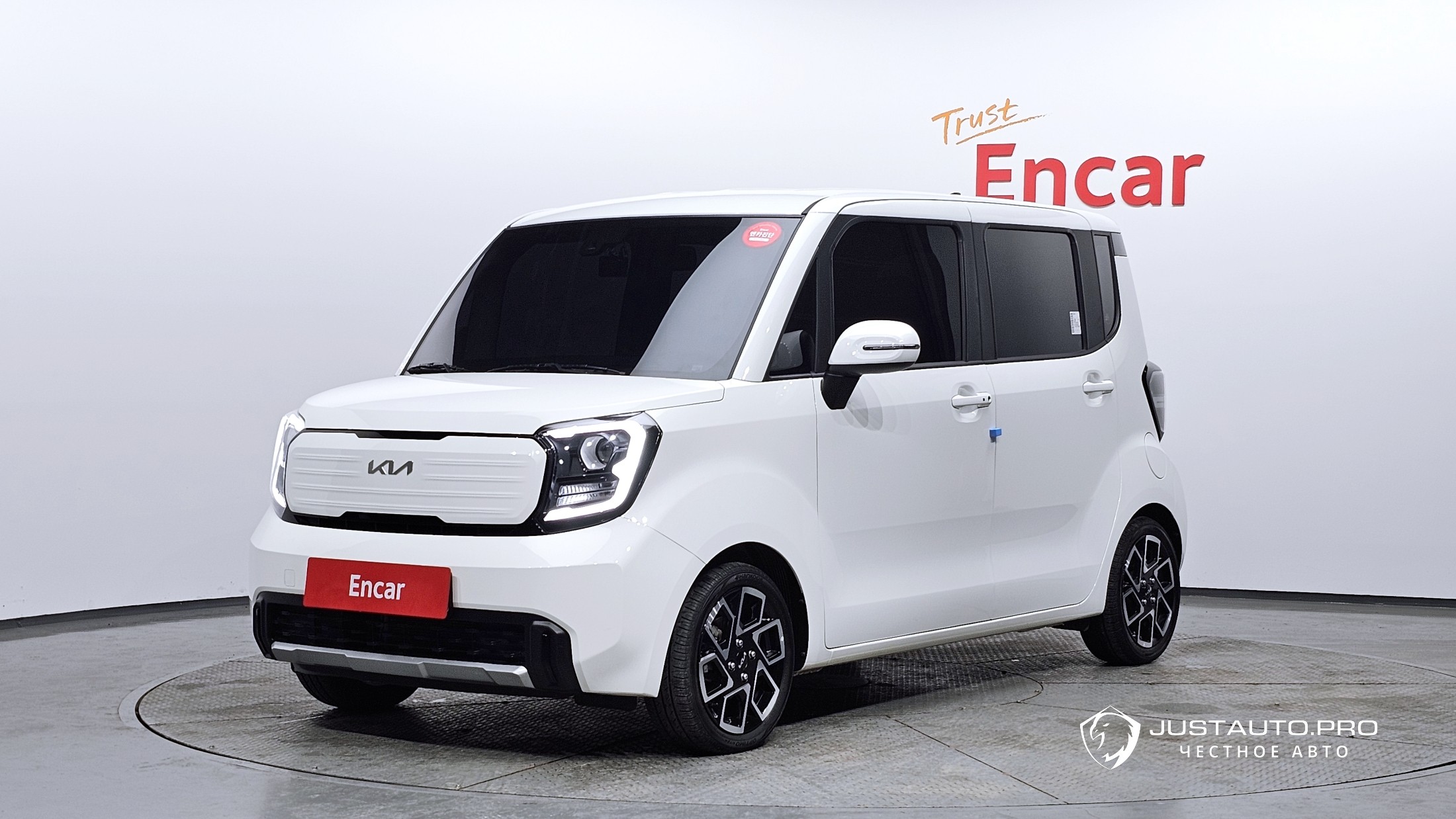 Автомобиль Kia RAY
