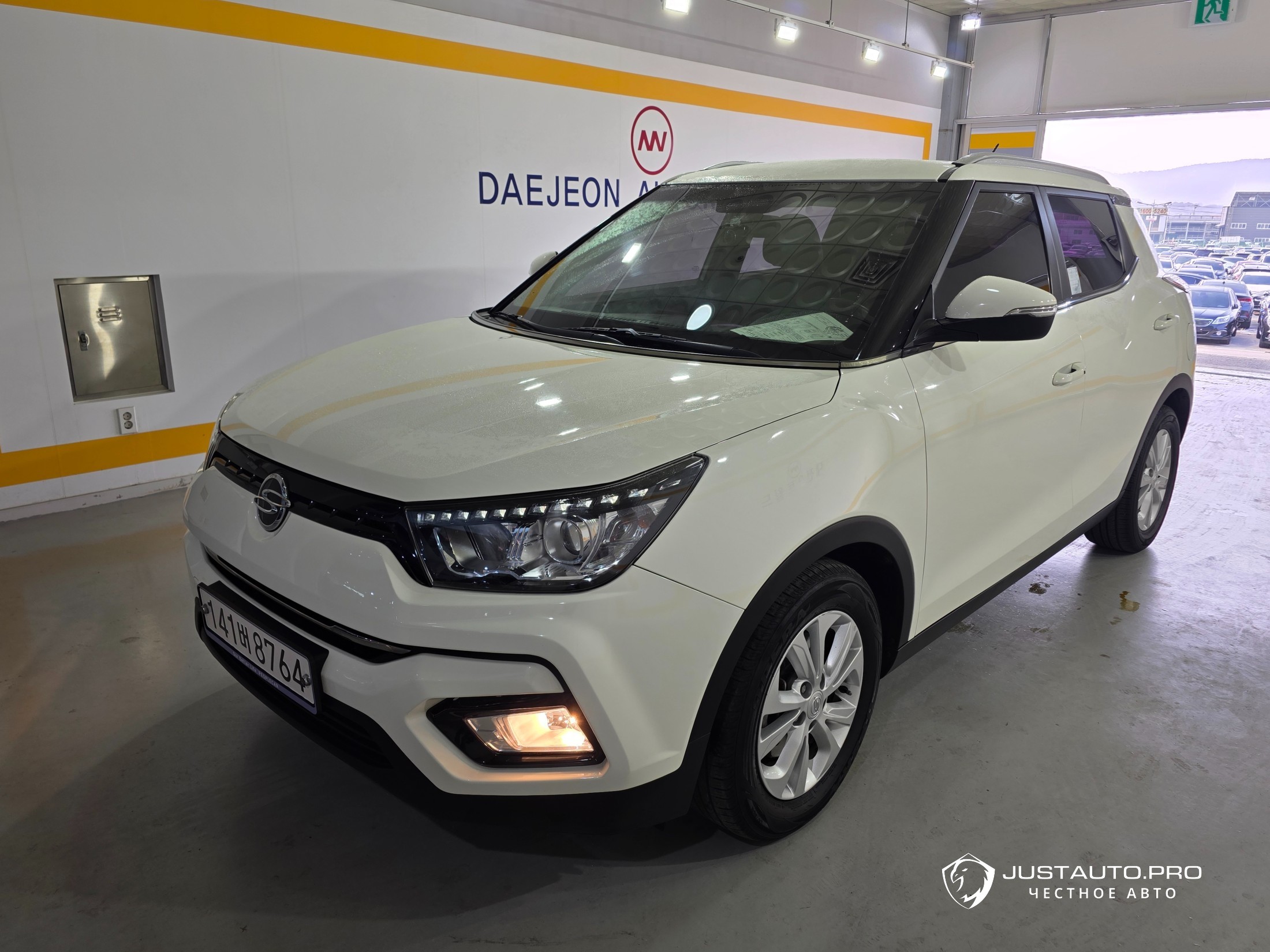 Автомобиль KG_Mobility_Ssangyong TIBOLI