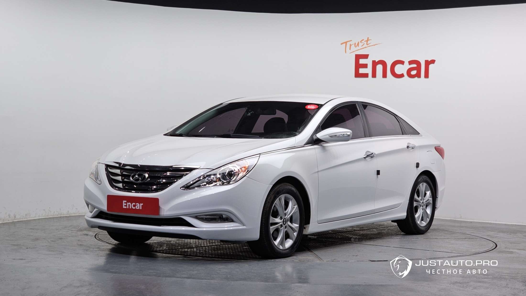 Автомобиль Hyundai Sonata