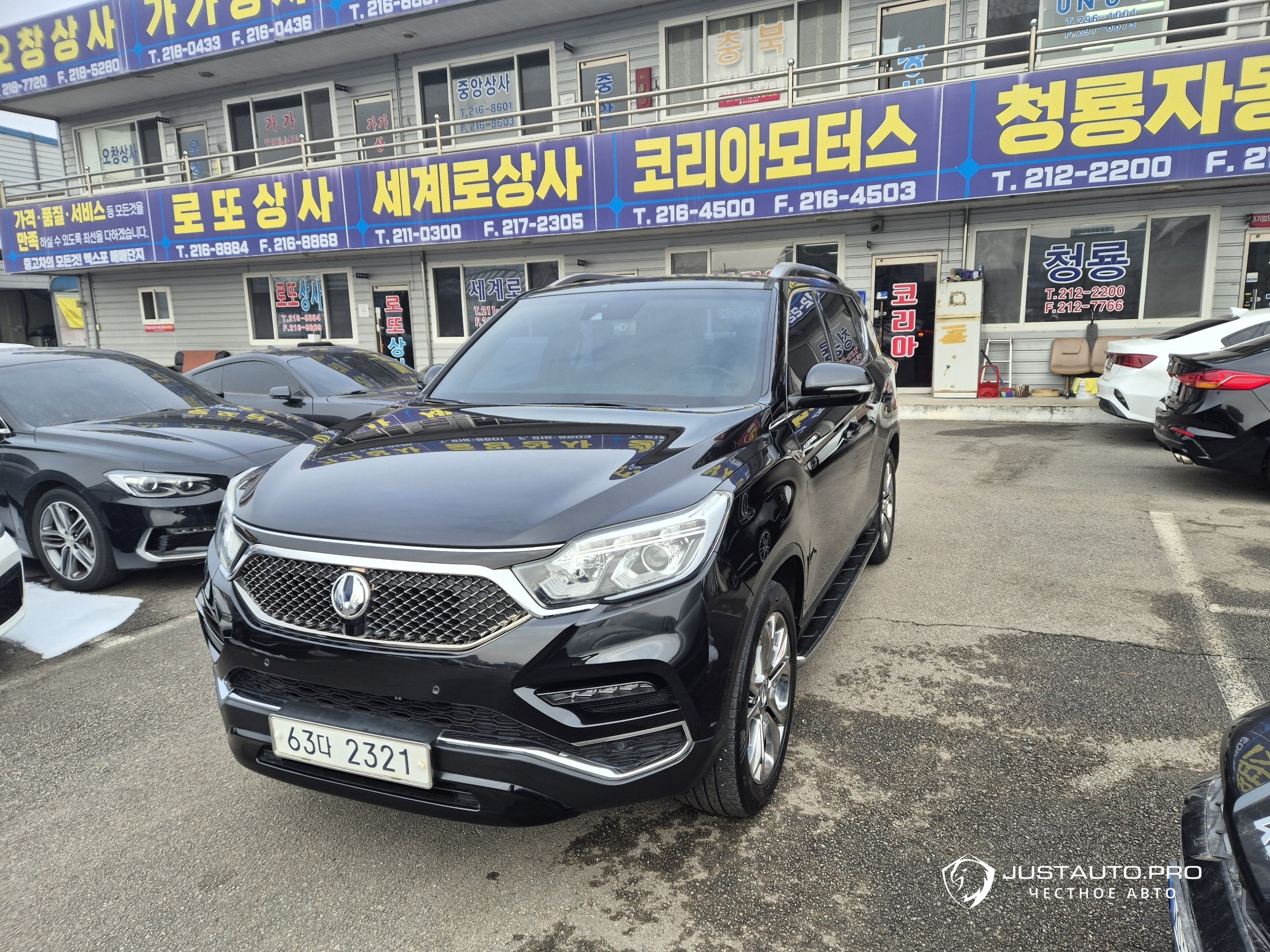 Автомобиль KG_Mobility_Ssangyong Rexton