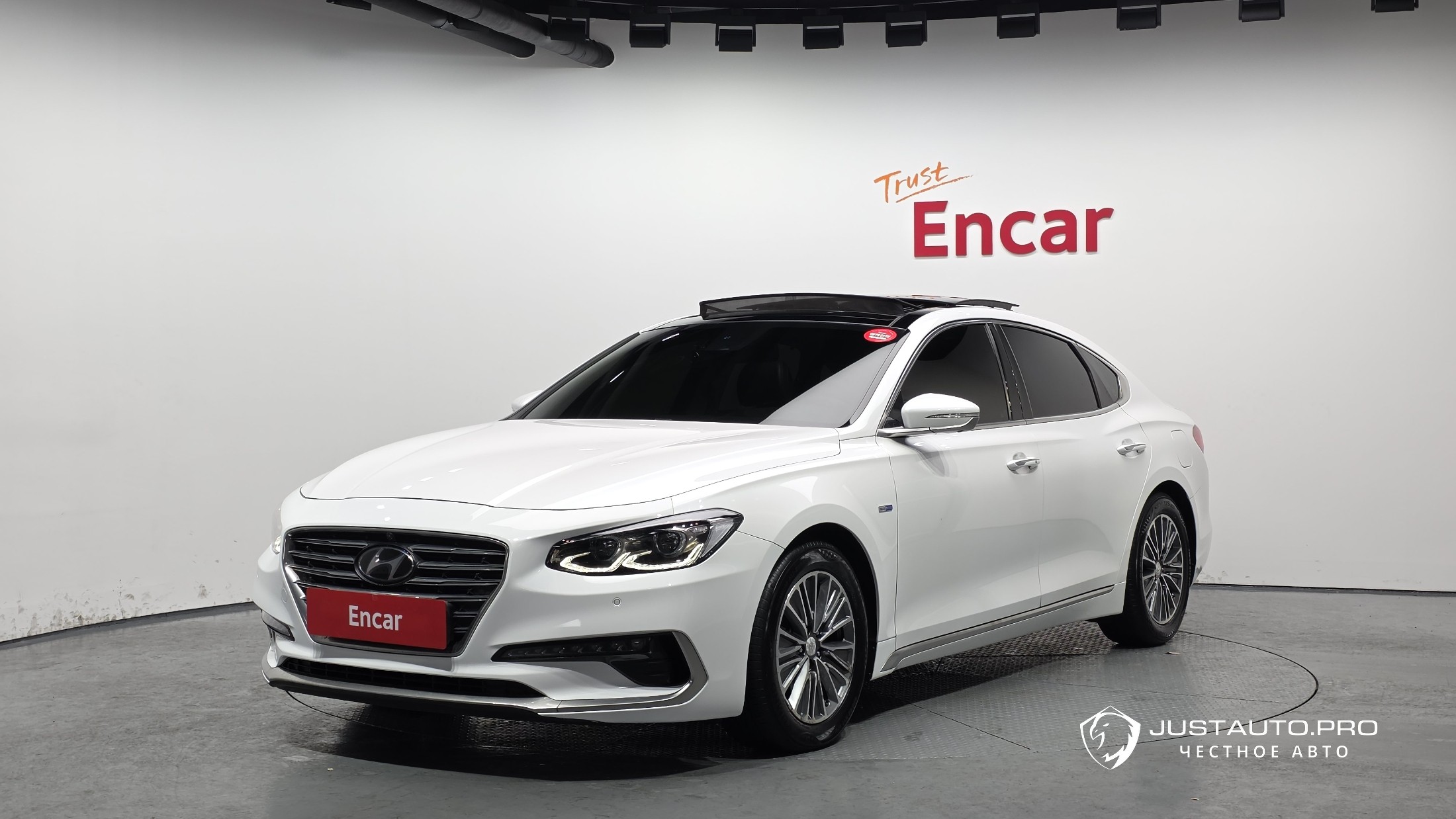 Автомобиль Hyundai Grandeur