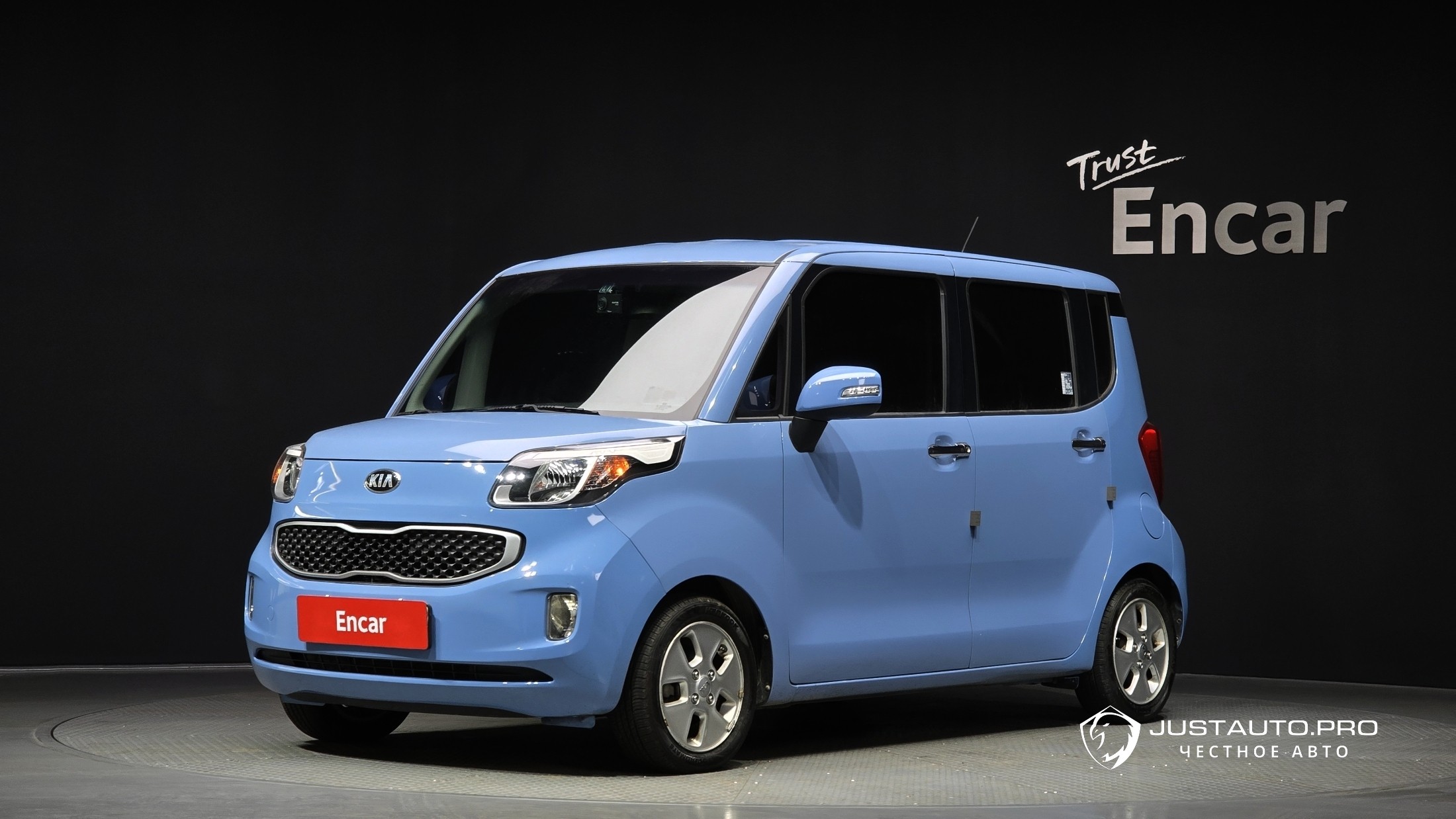 Автомобиль Kia RAY