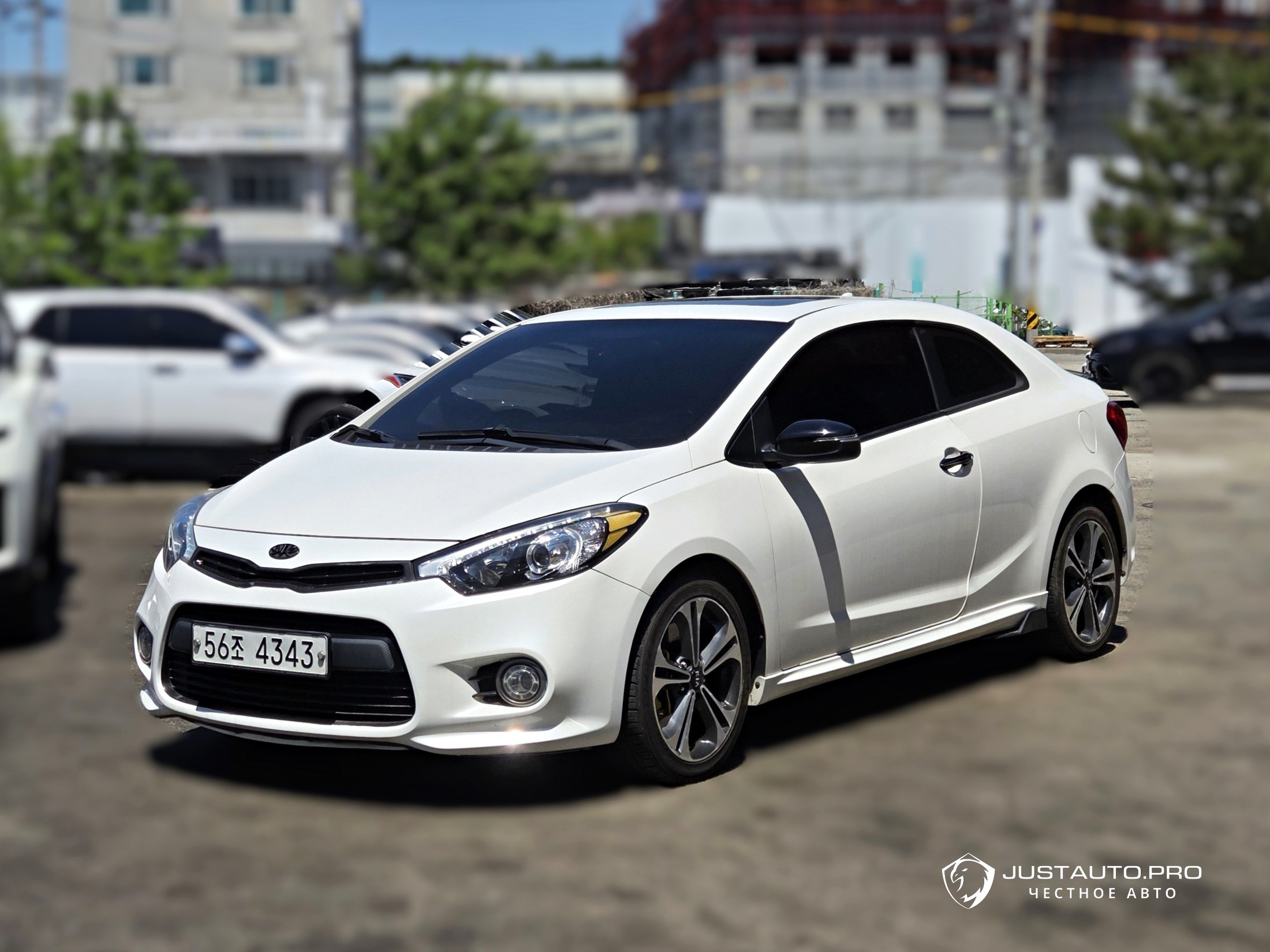 Автомобиль Kia K3