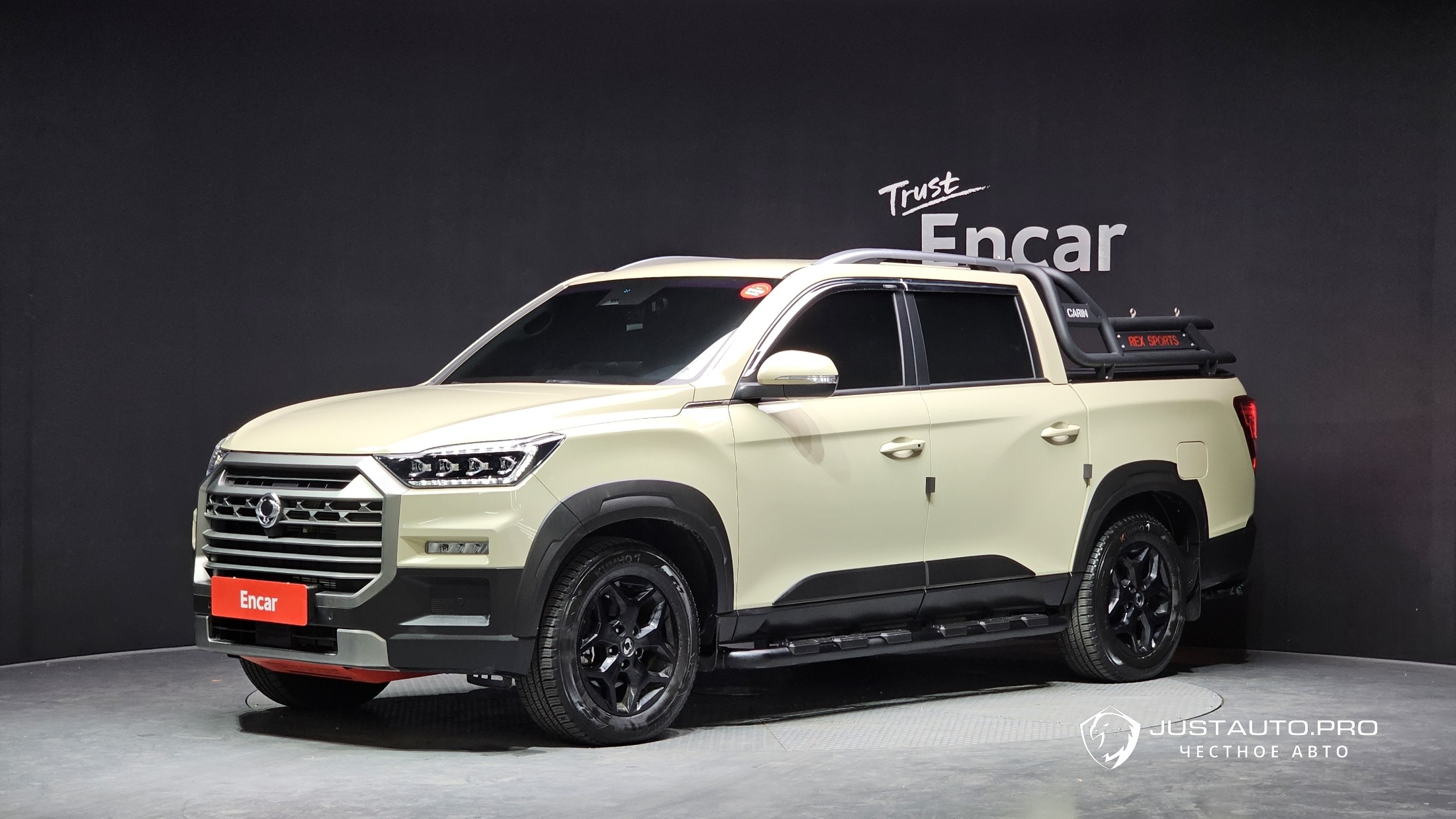 Автомобиль KG_Mobility_Ssangyong Rexton