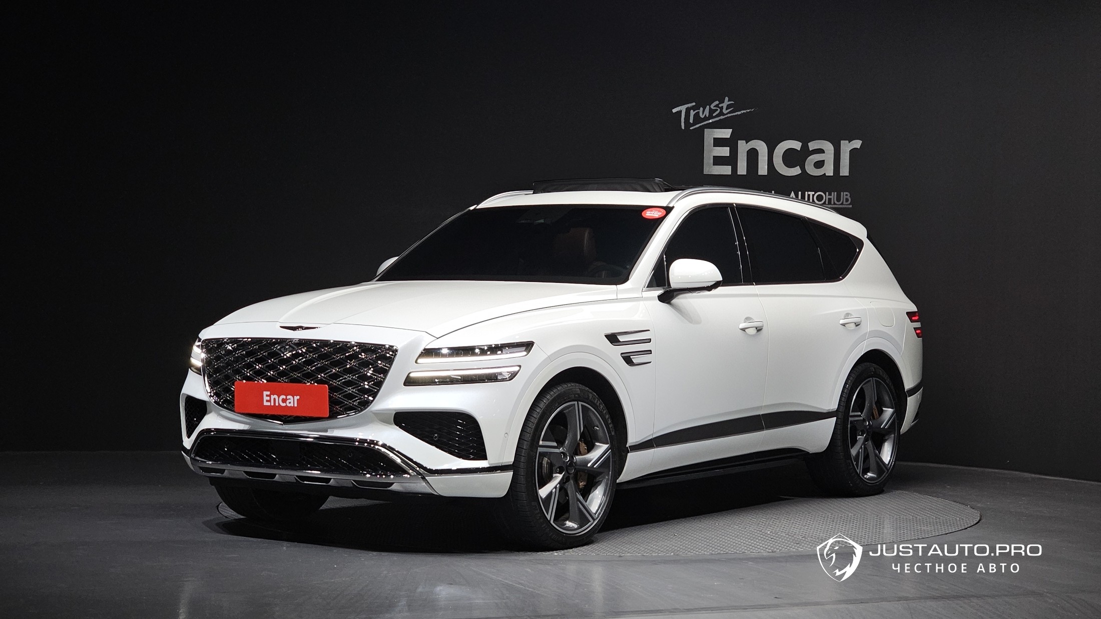 Автомобиль Genesis GV80