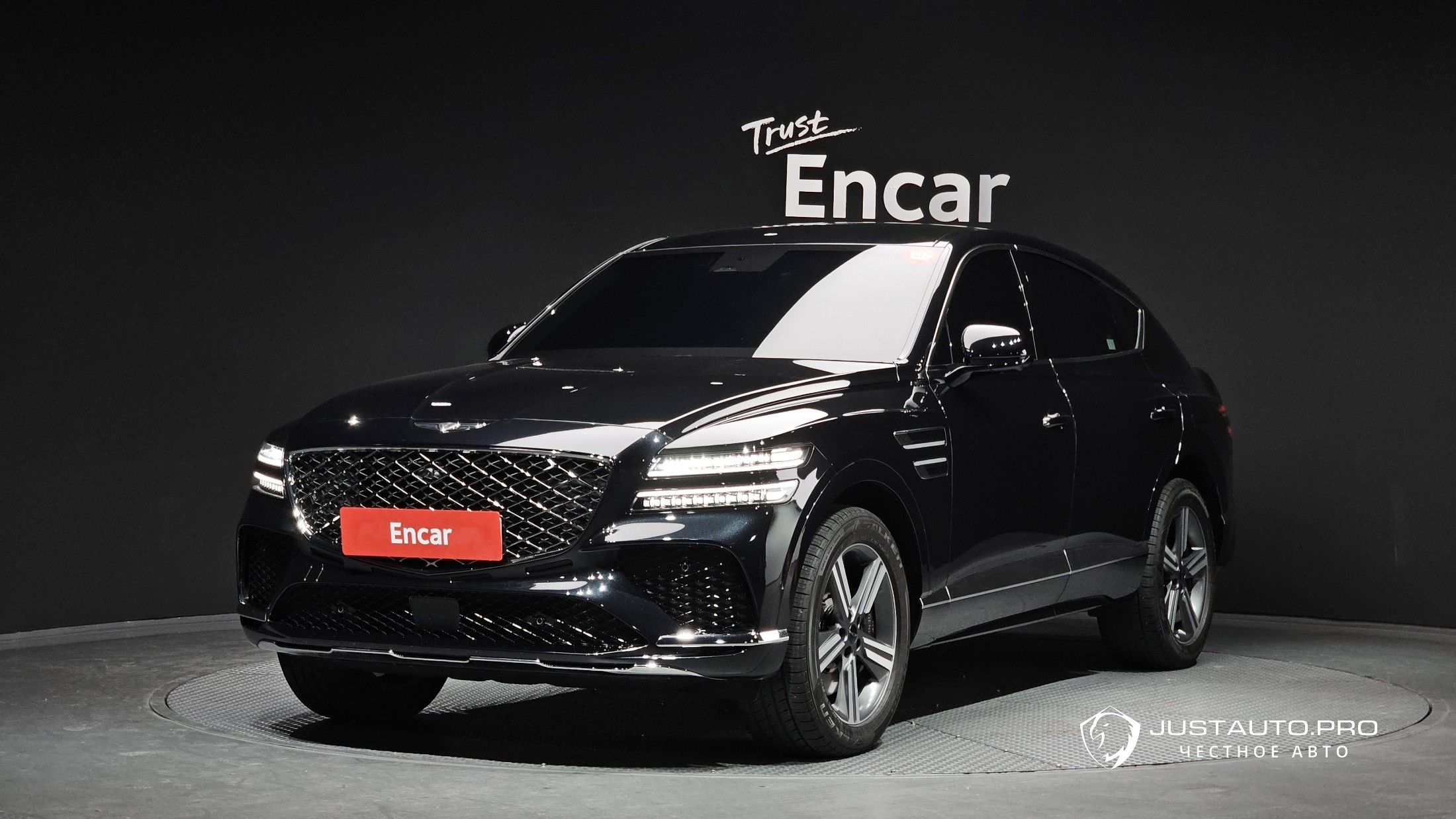 Автомобиль Genesis GV80