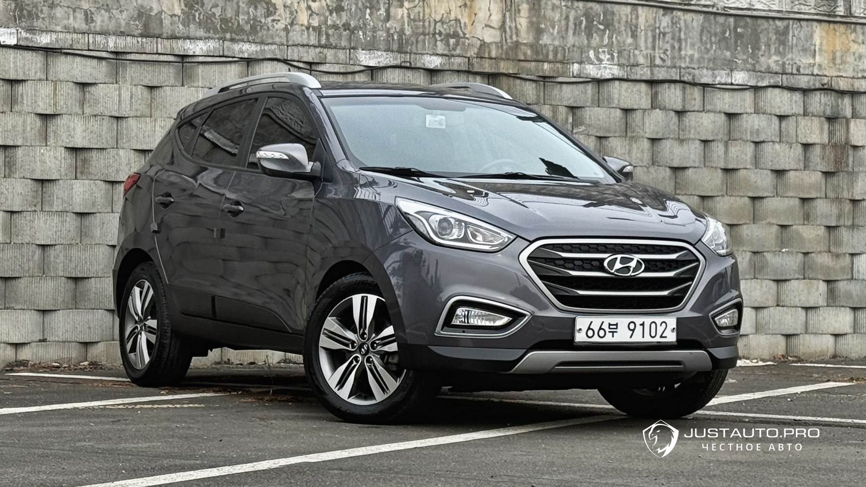 Автомобиль Hyundai Tucson