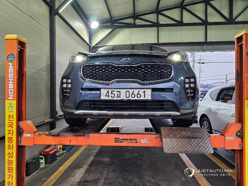 Автомобиль Kia Sportage