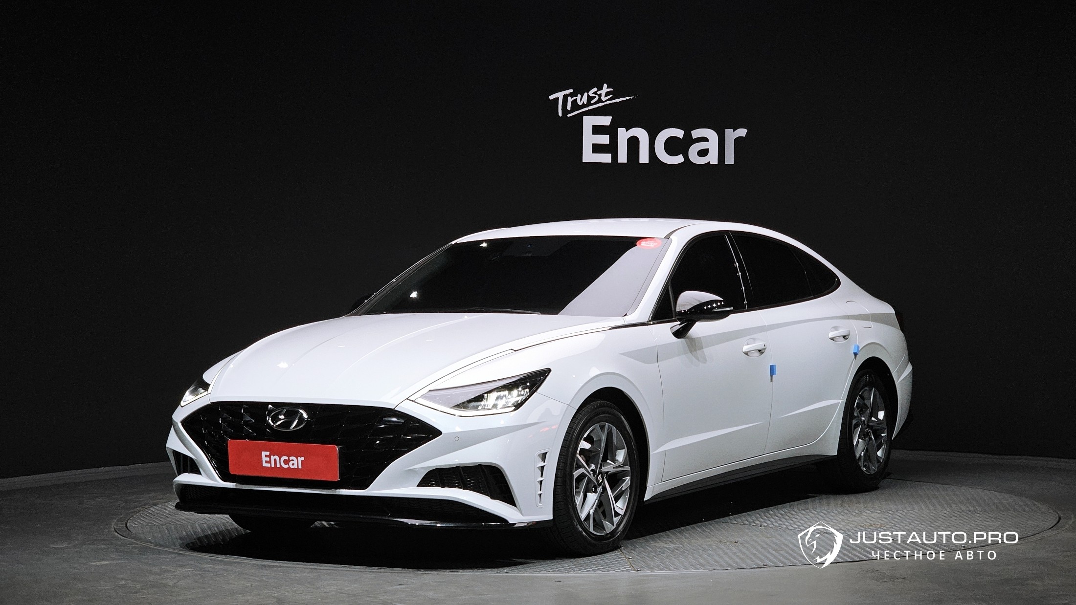 Автомобиль Hyundai Sonata