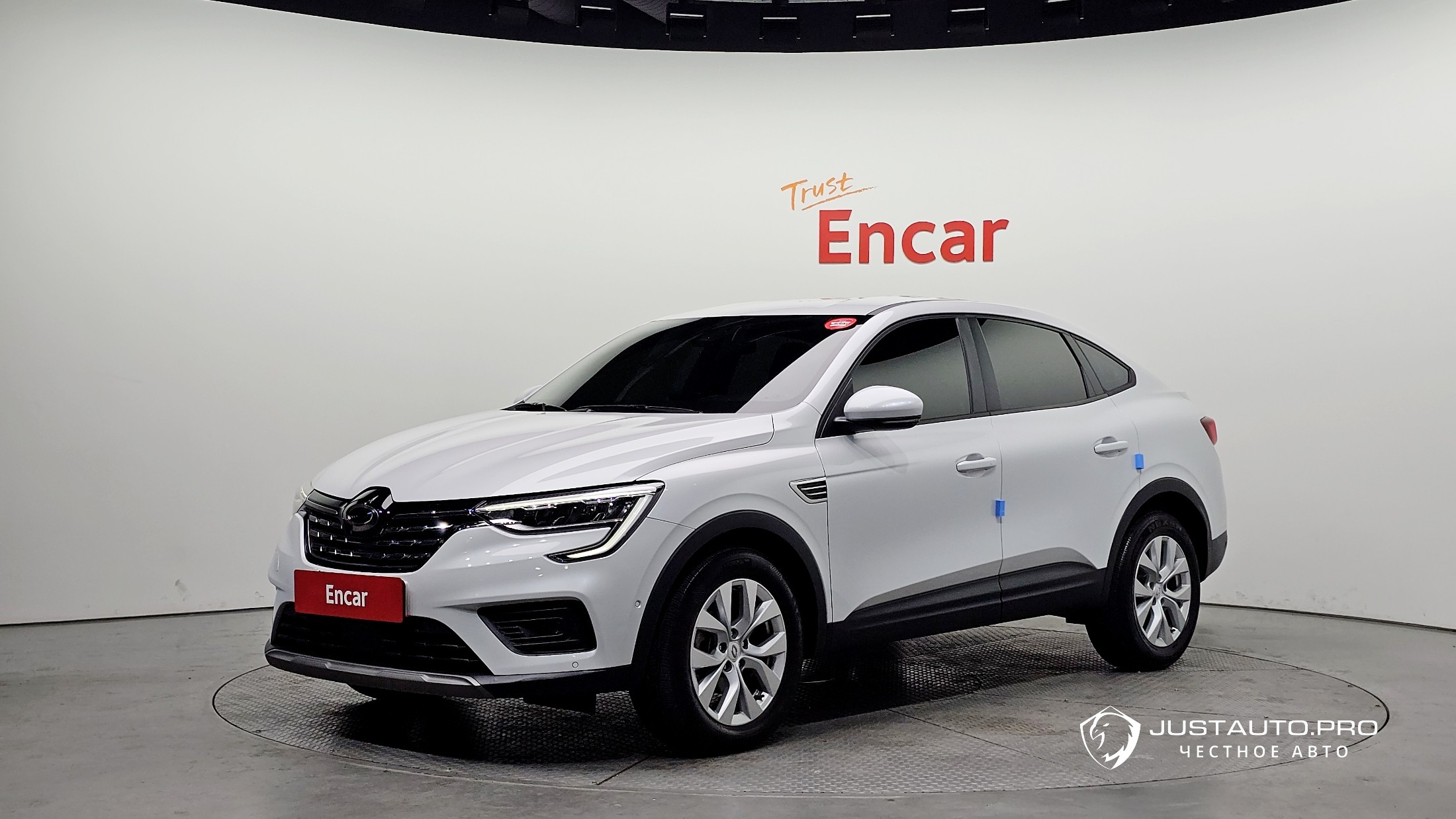 Автомобиль Renault-KoreaSamsung XM3