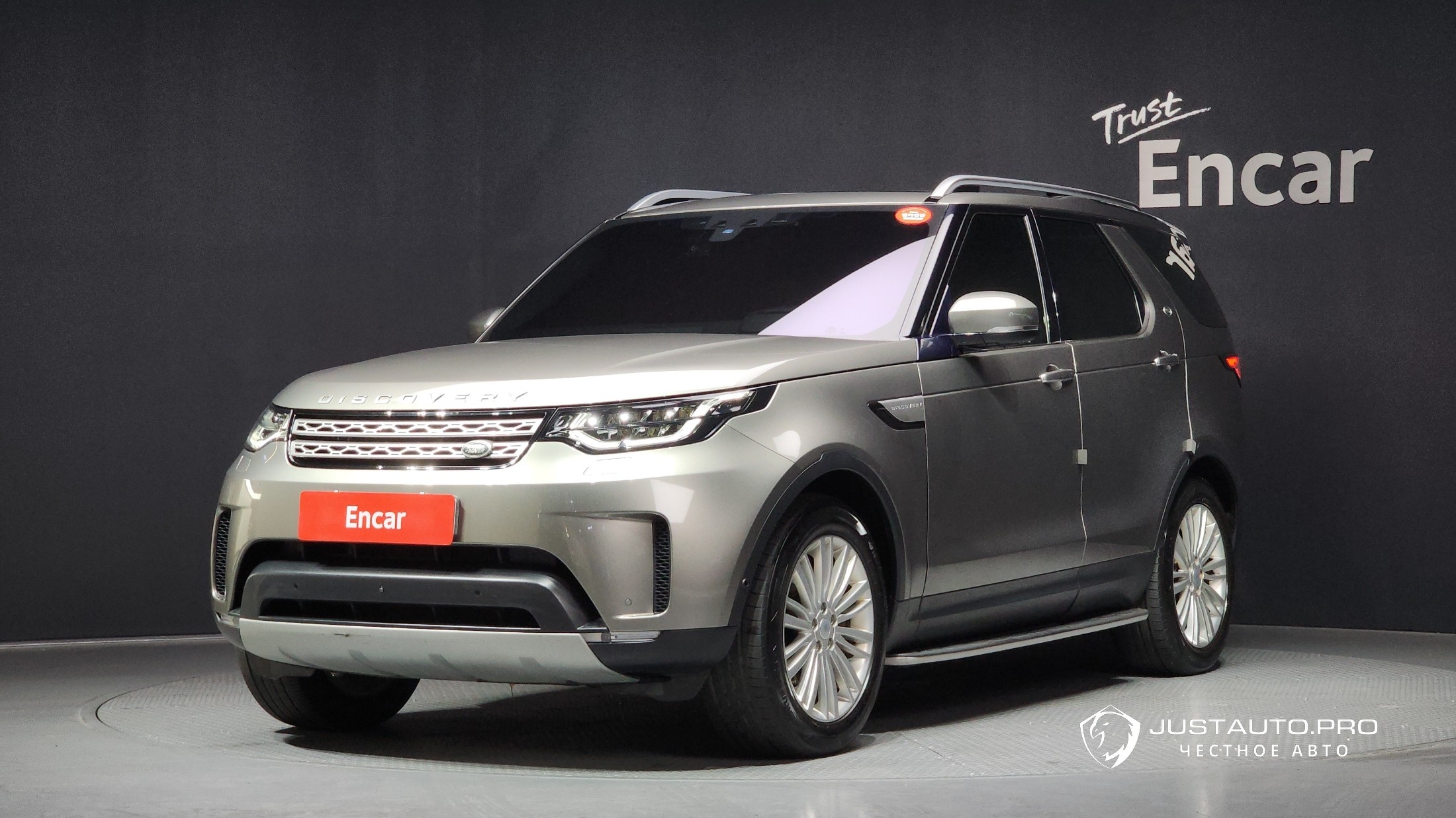 Автомобиль Land Rover Discovery
