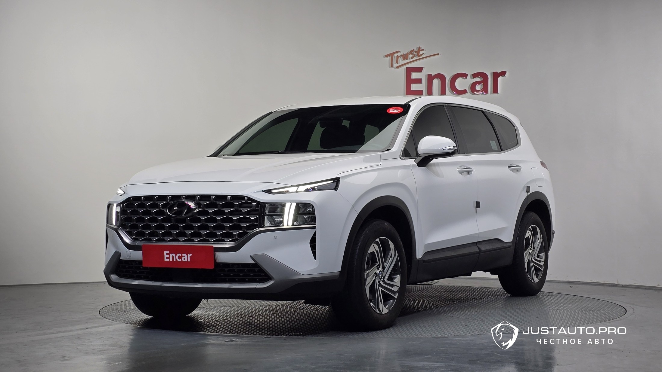 Автомобиль Hyundai Santafe