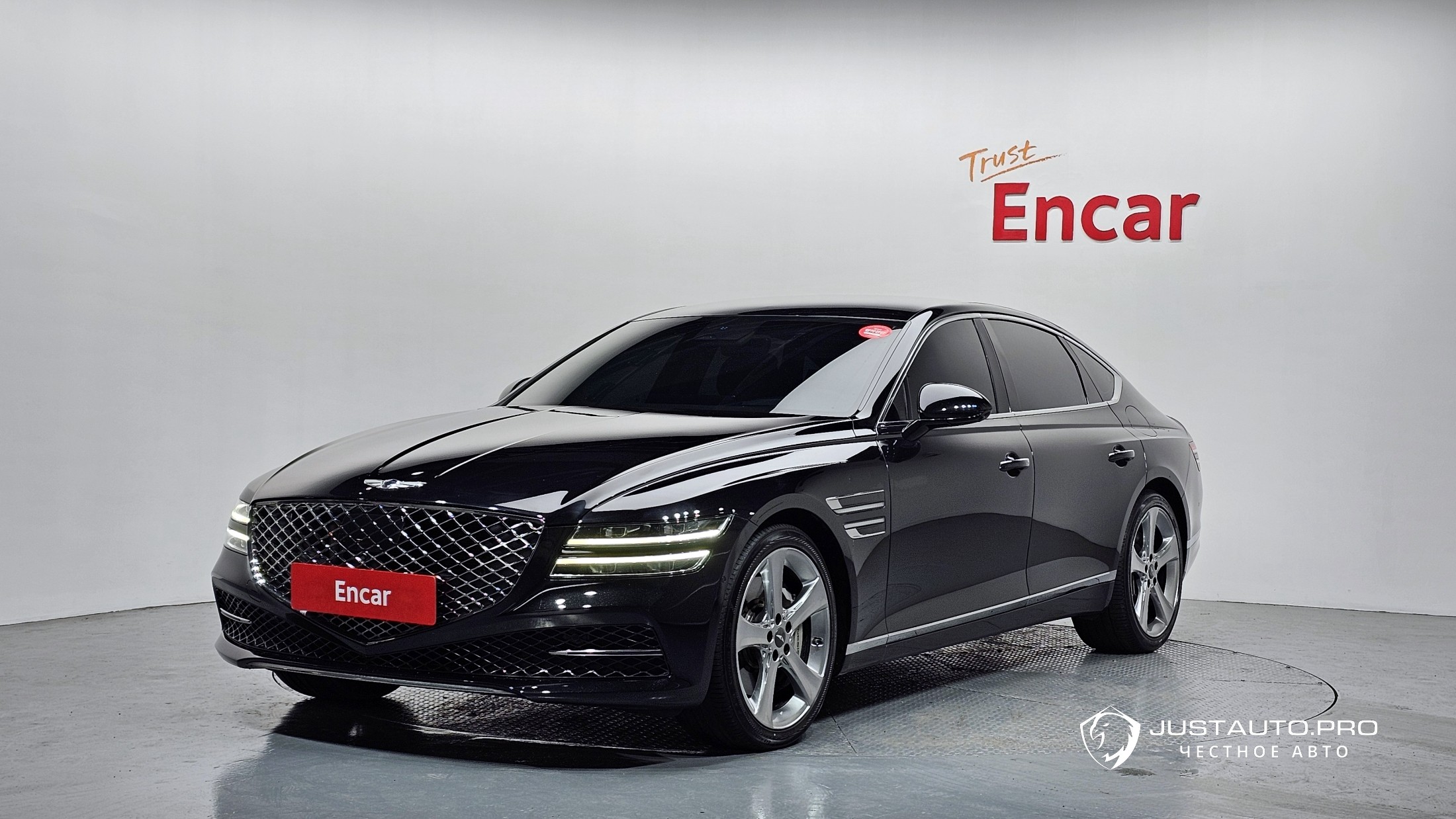 Автомобиль Genesis G80