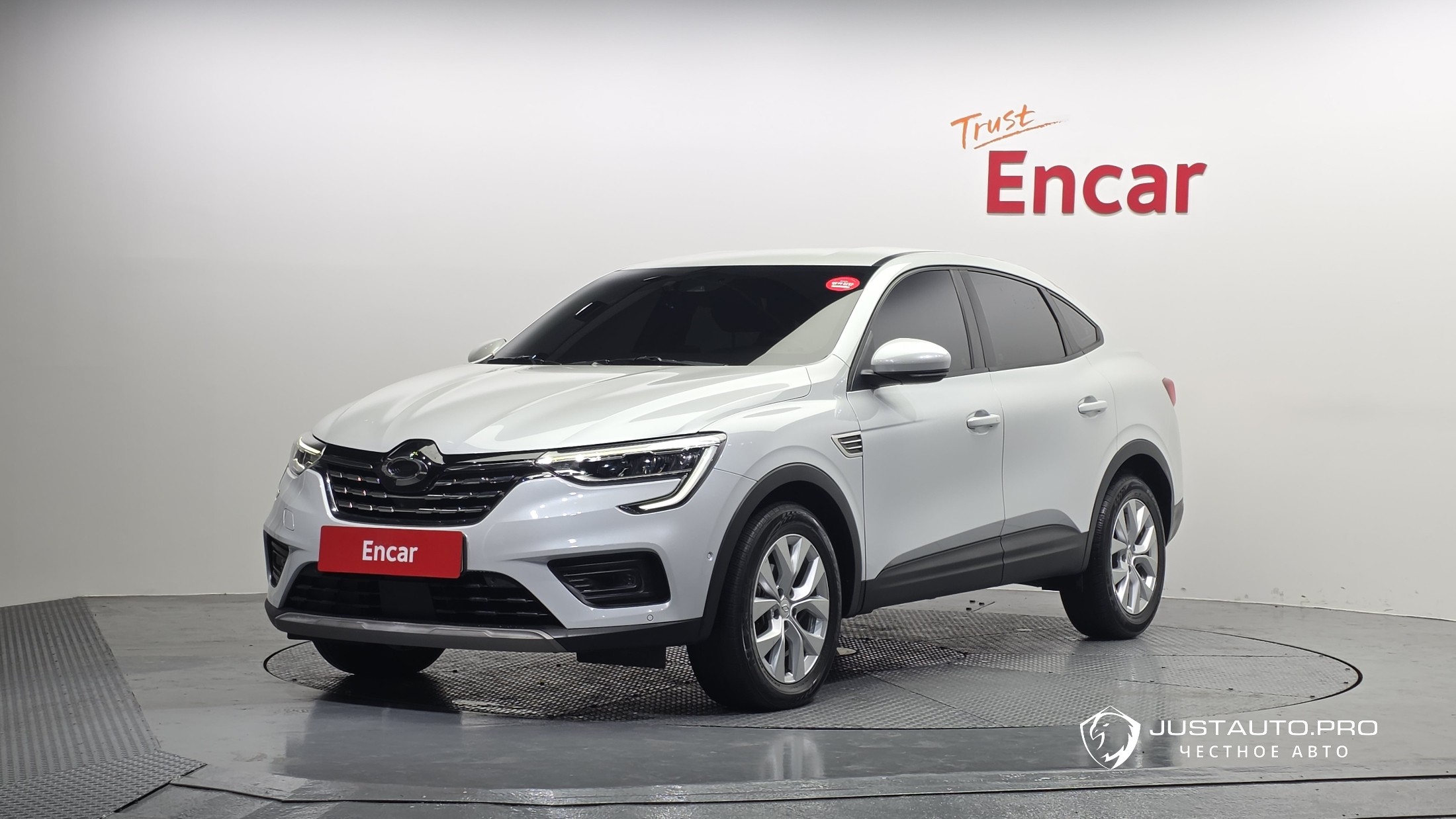 Автомобиль Renault-KoreaSamsung XM3